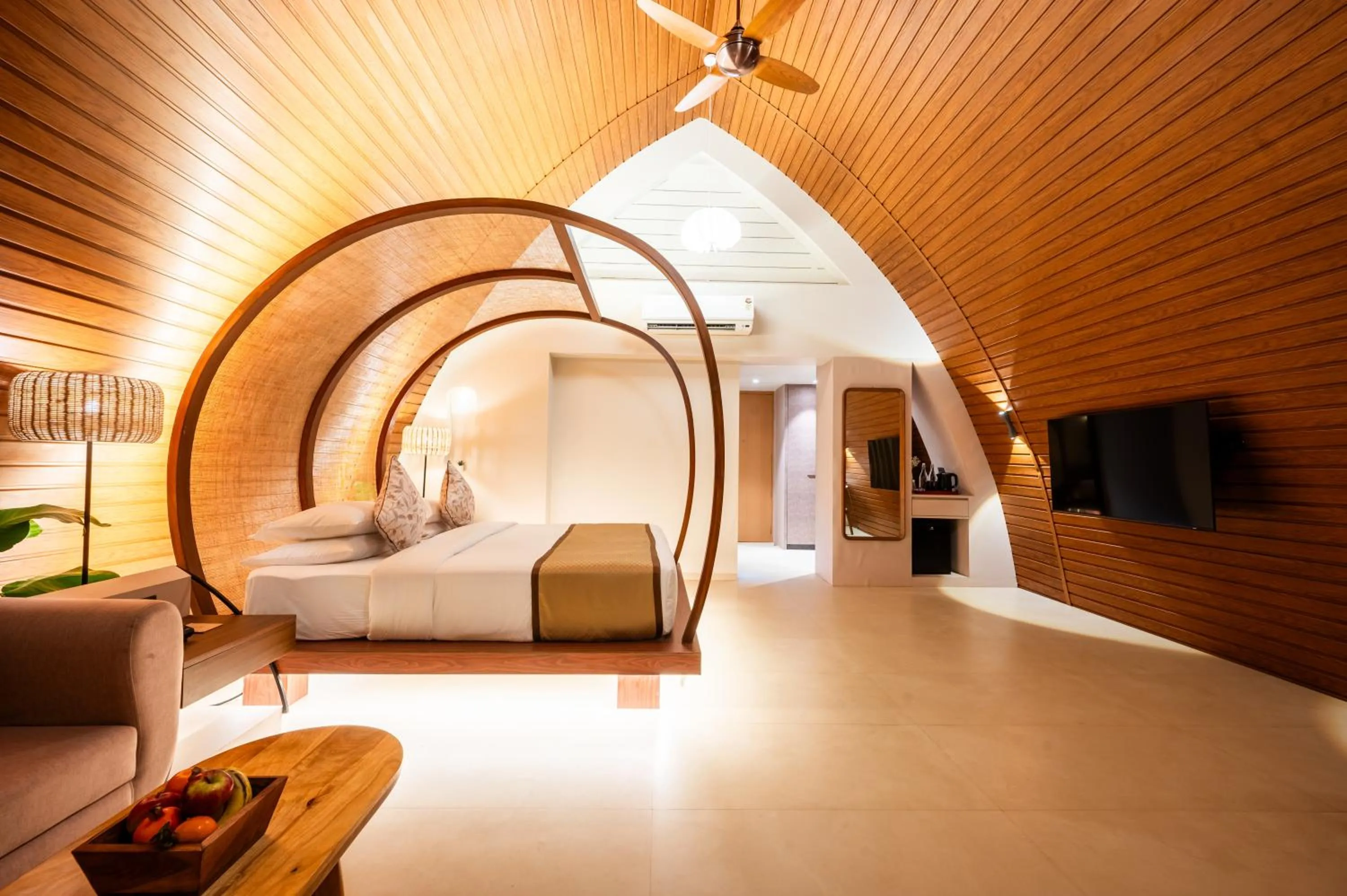 Bed in ARK Lake Resort, Igatpuri