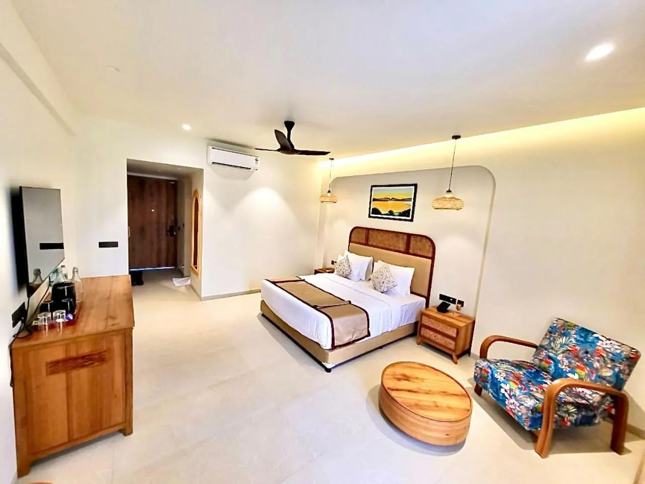 Bed in ARK Lake Resort, Igatpuri