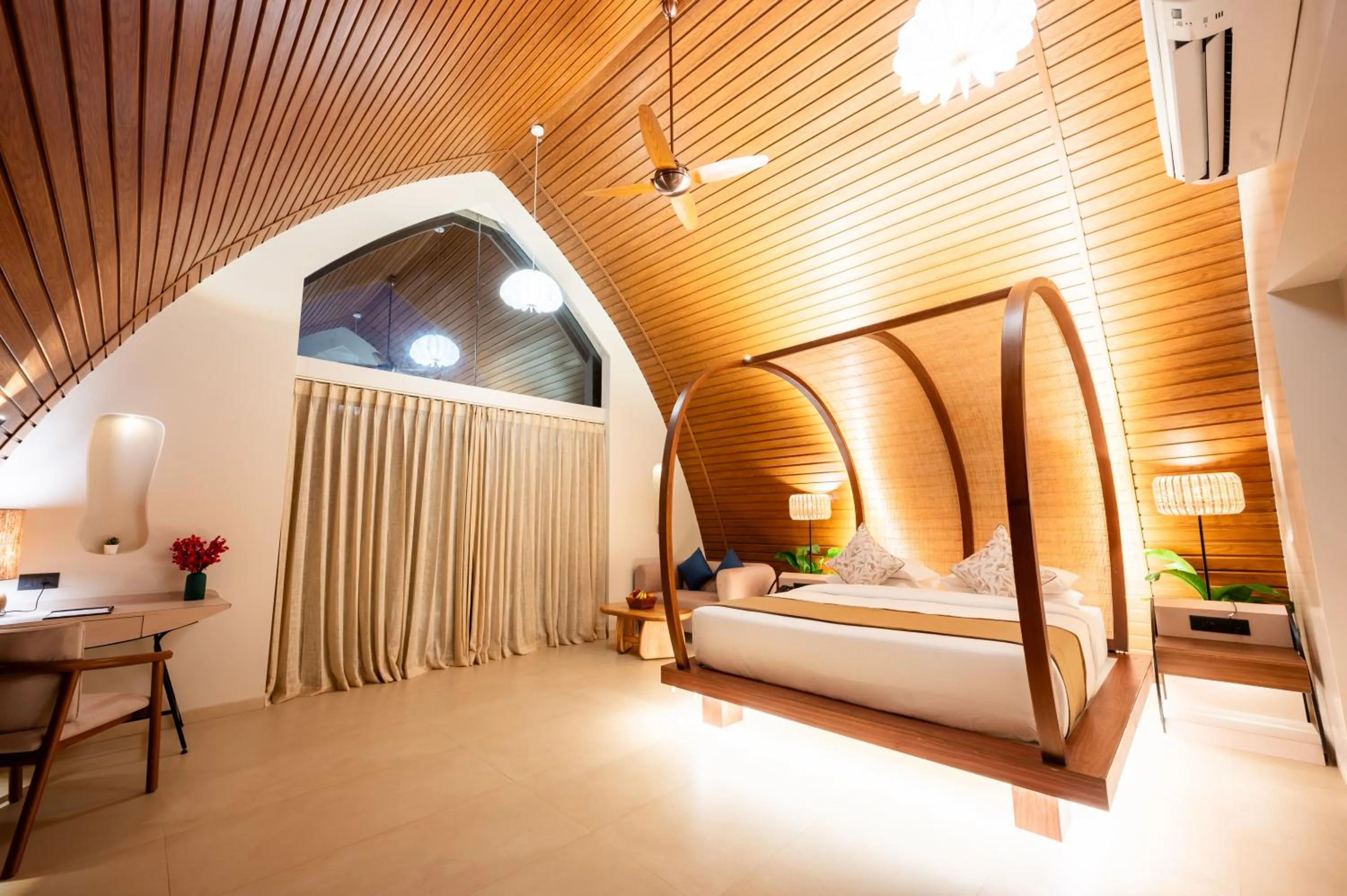 Bed in ARK Lake Resort, Igatpuri
