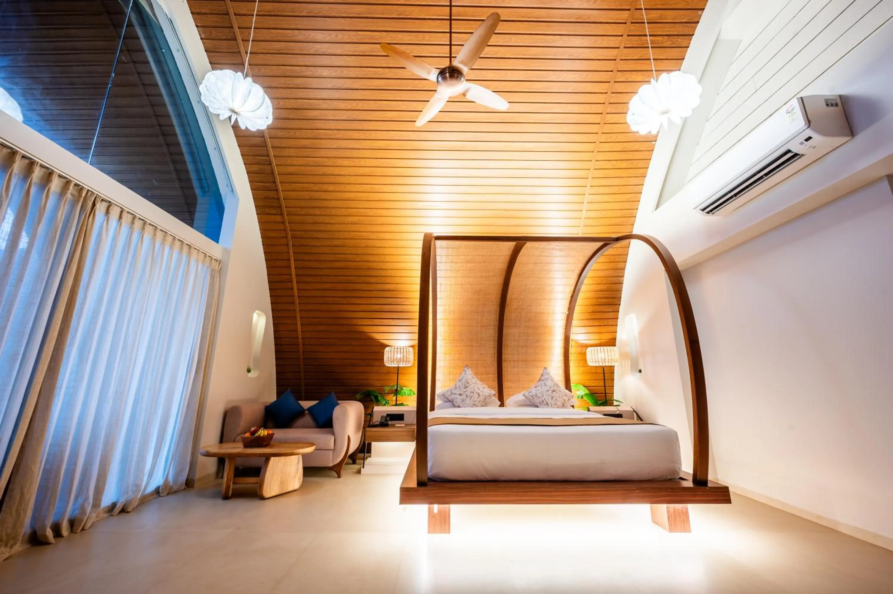 Bed in ARK Lake Resort, Igatpuri