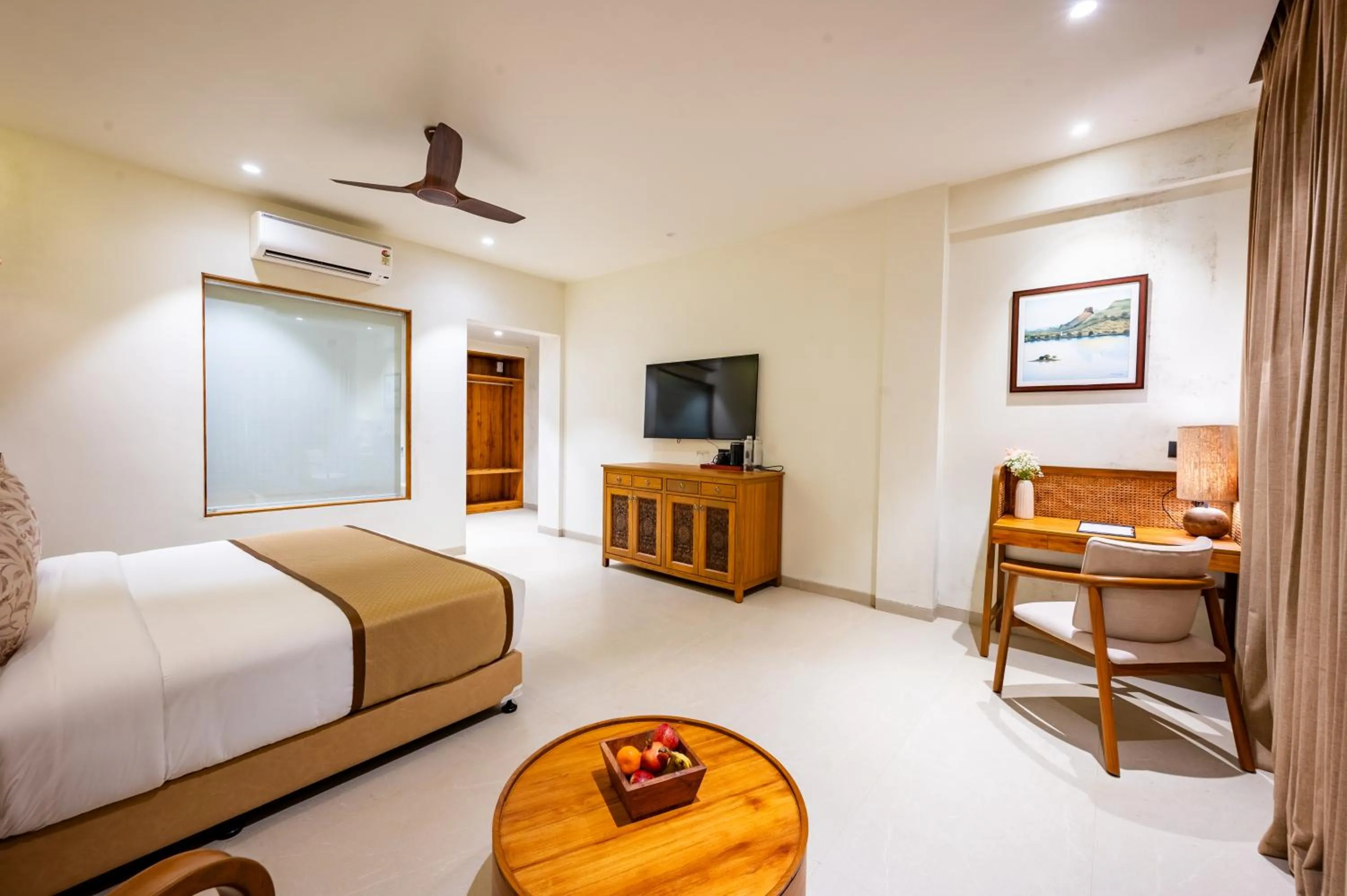 Photo of the whole room, Bed in ARK Lake Resort, Igatpuri