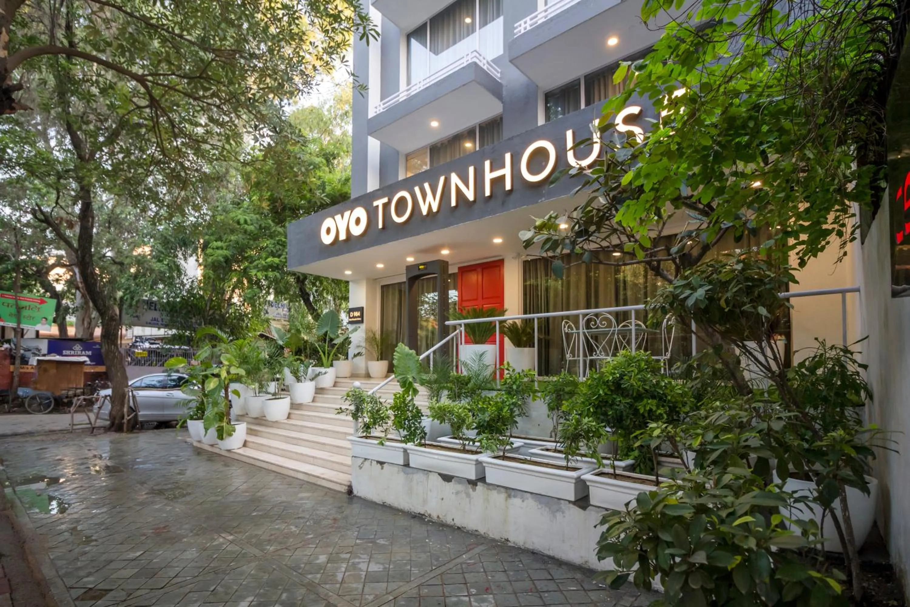 Facade/entrance in Townhouse 013 New Friends Colony