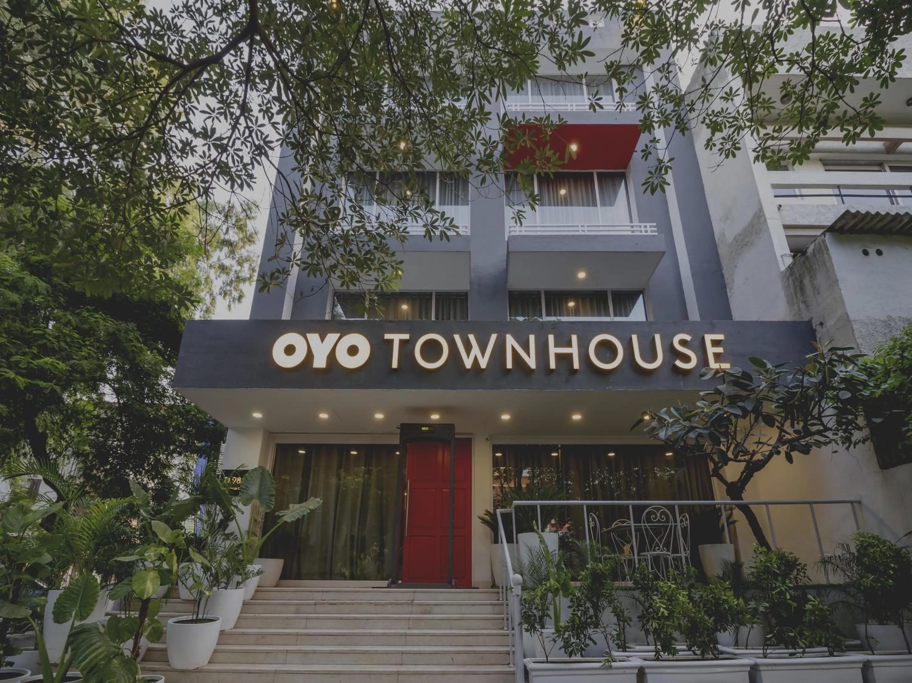 Facade/entrance in Townhouse 013 New Friends Colony