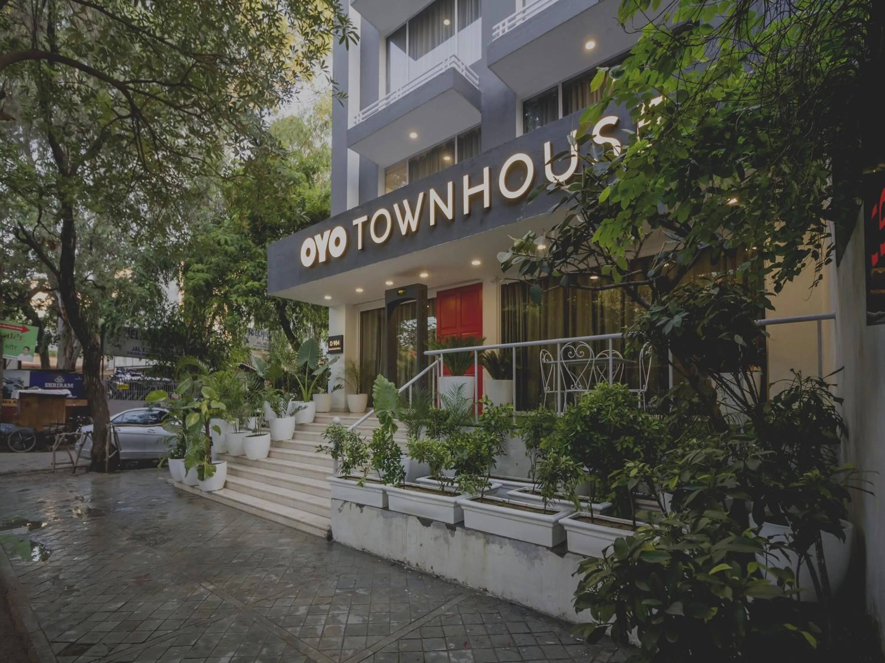 Facade/entrance in Townhouse 013 New Friends Colony