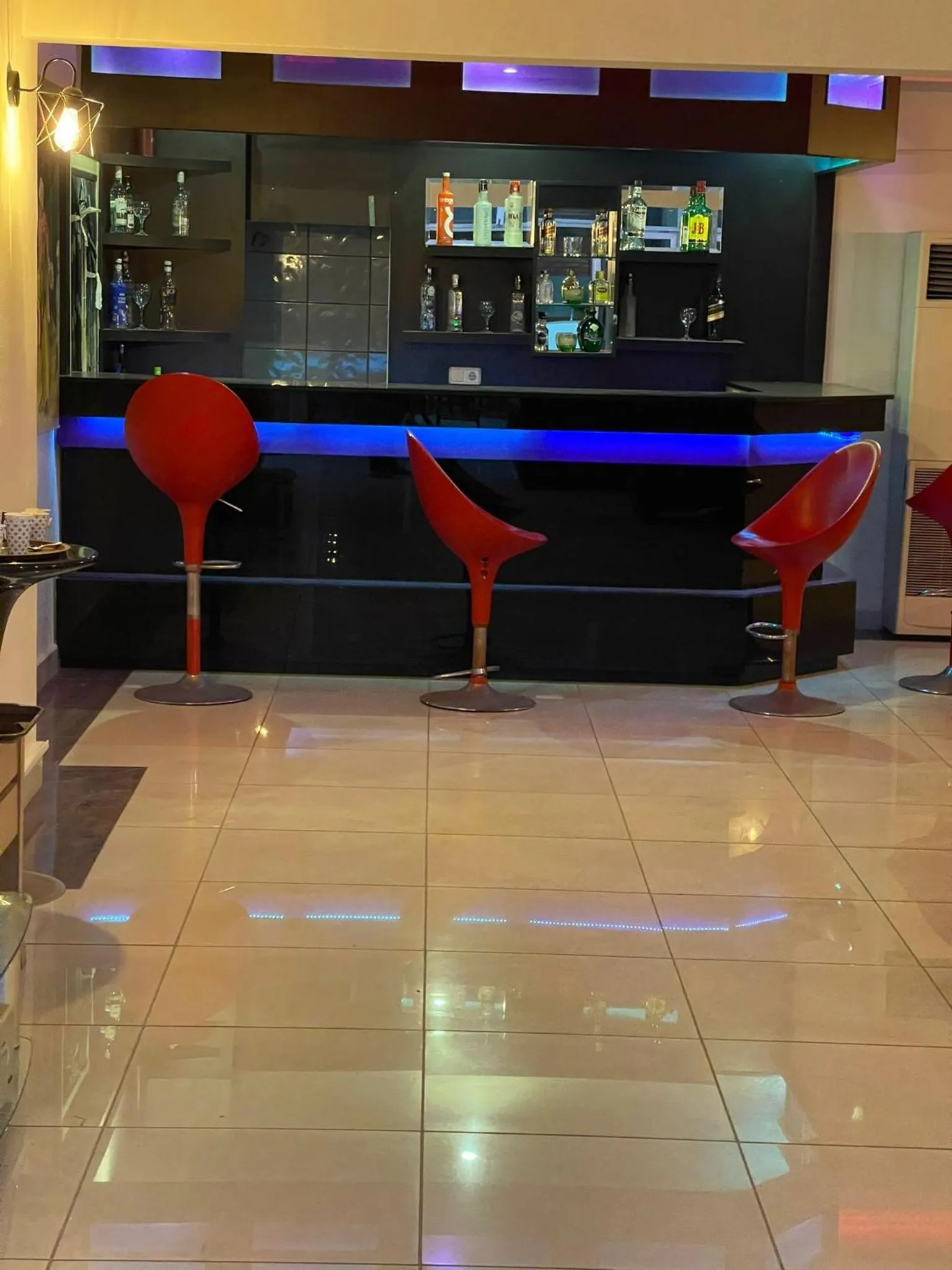 Lounge or bar in Denizhan Hotel