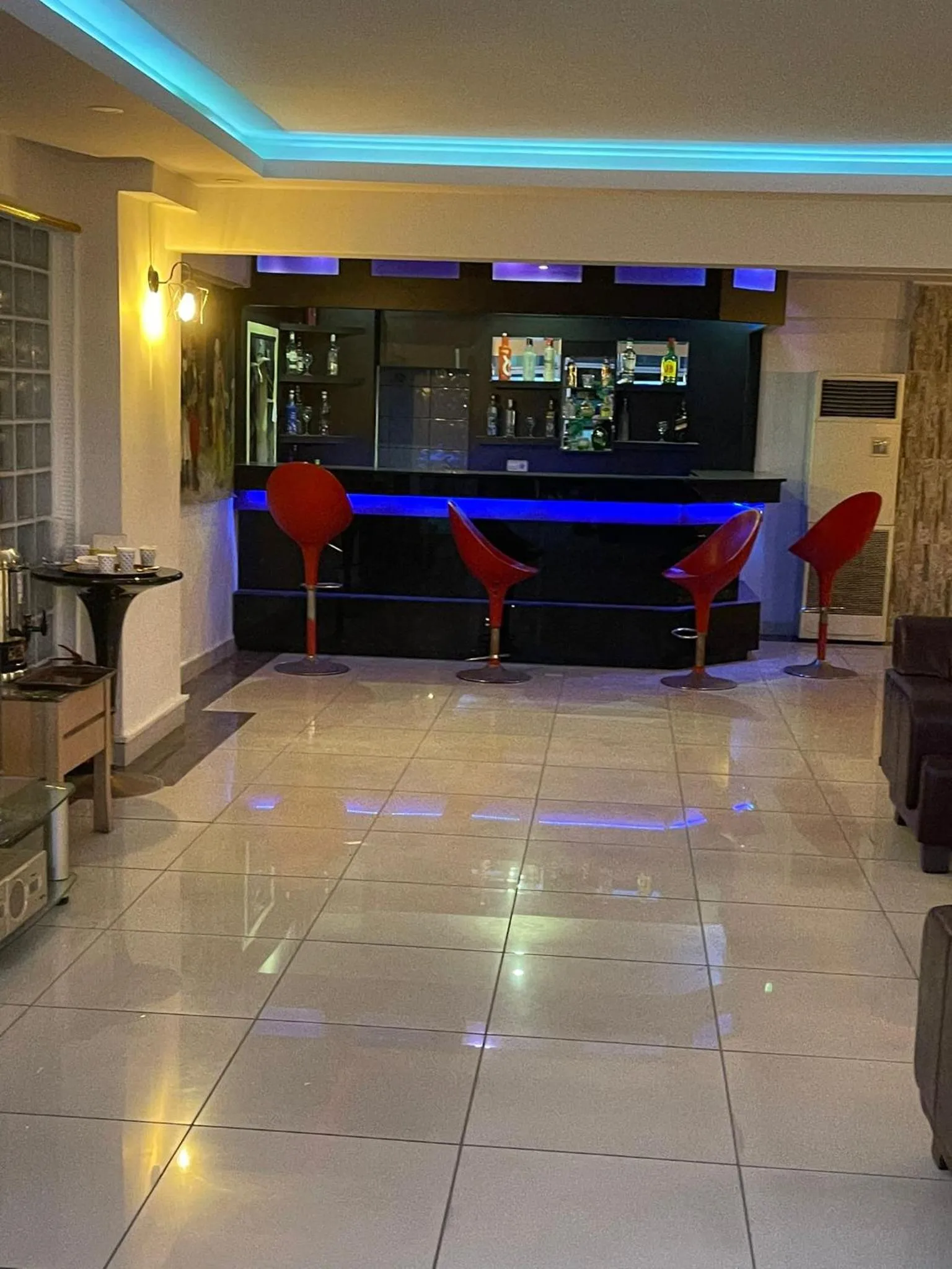 Lounge or bar in Denizhan Hotel