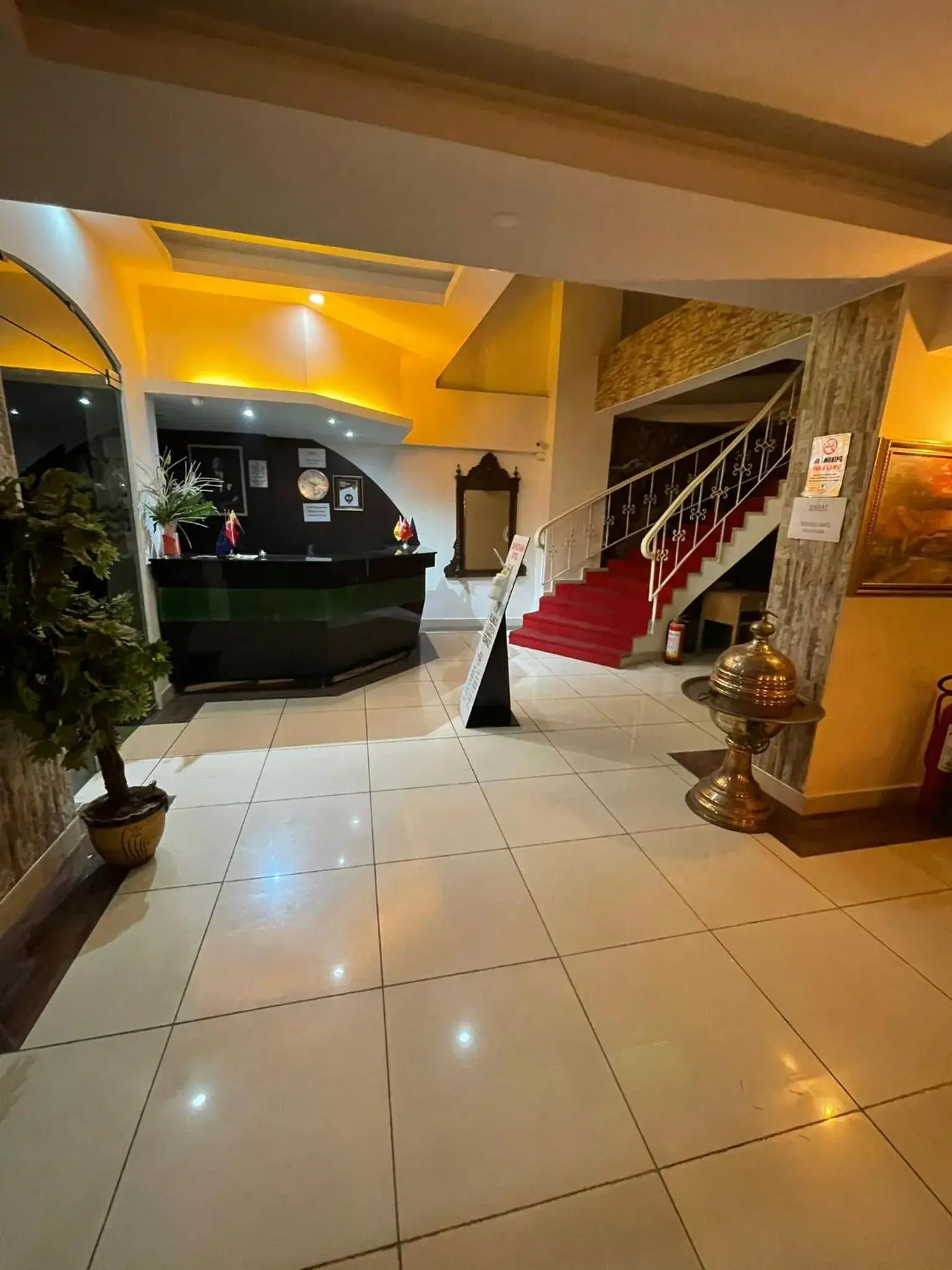 Lobby or reception in Denizhan Hotel Lobby or reception in Denizhan Hotel