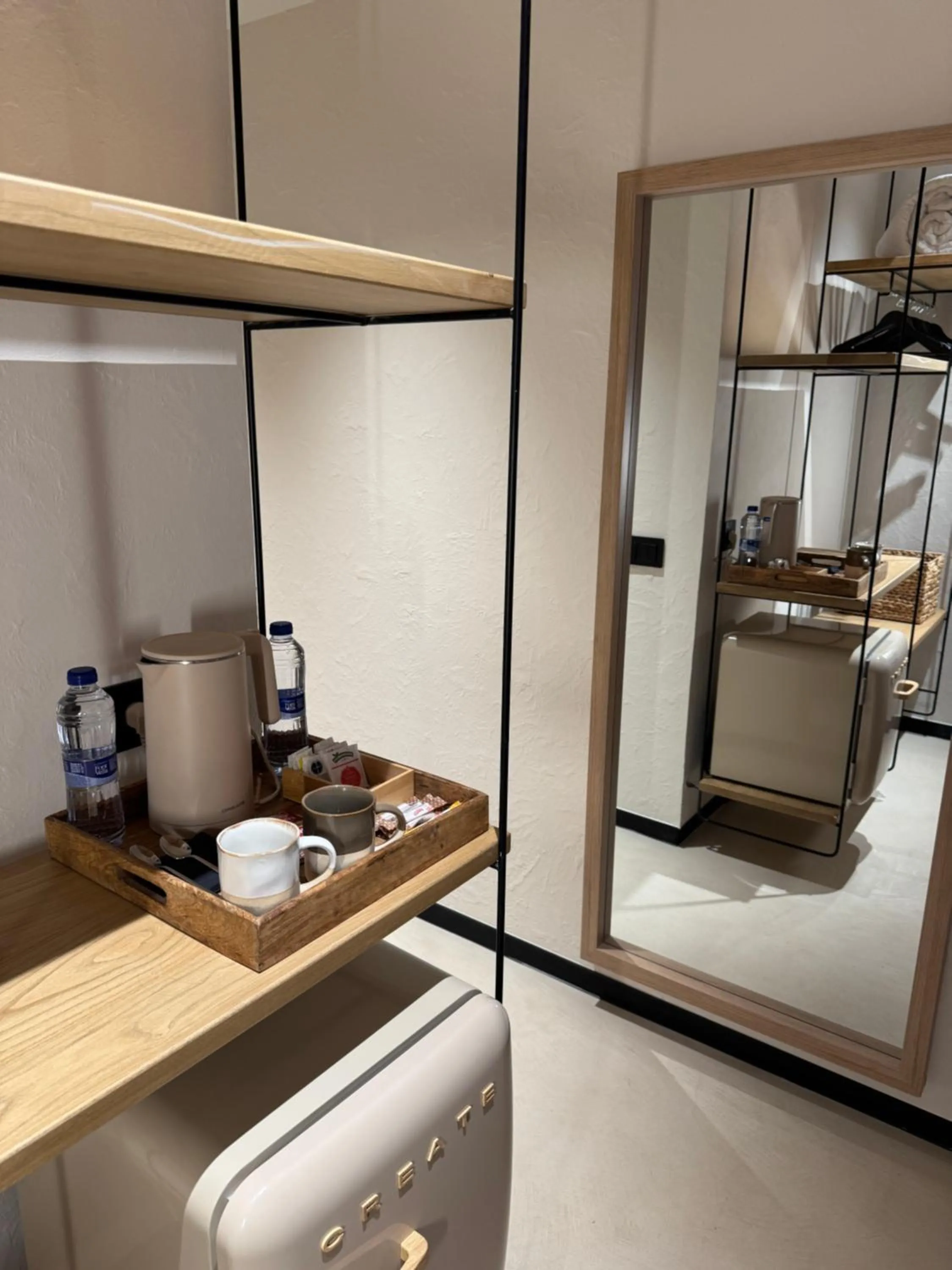 minibar in BELLADORA Hotel Boutique