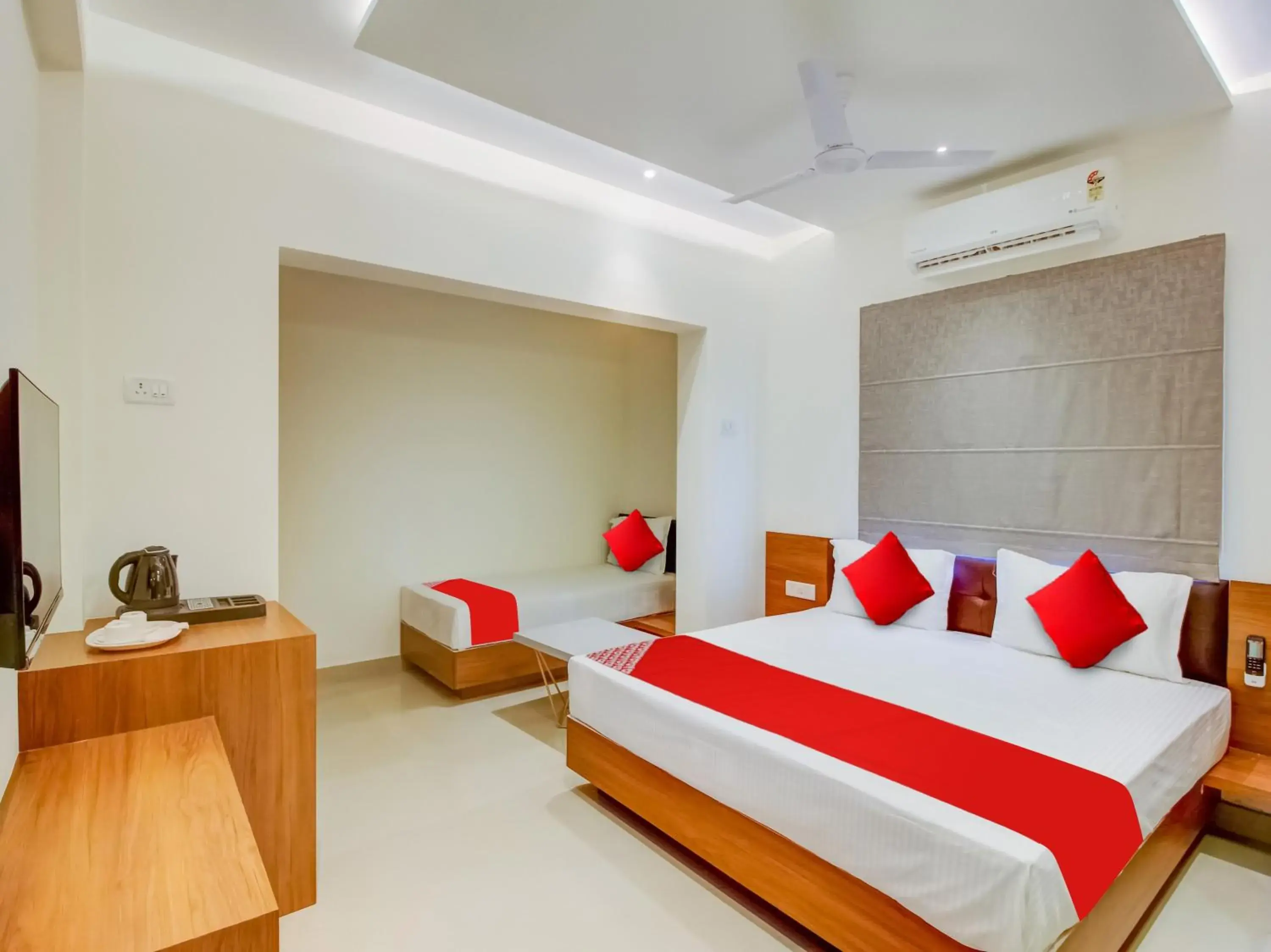 Collection O Peak Stay Collection O Peak Stay