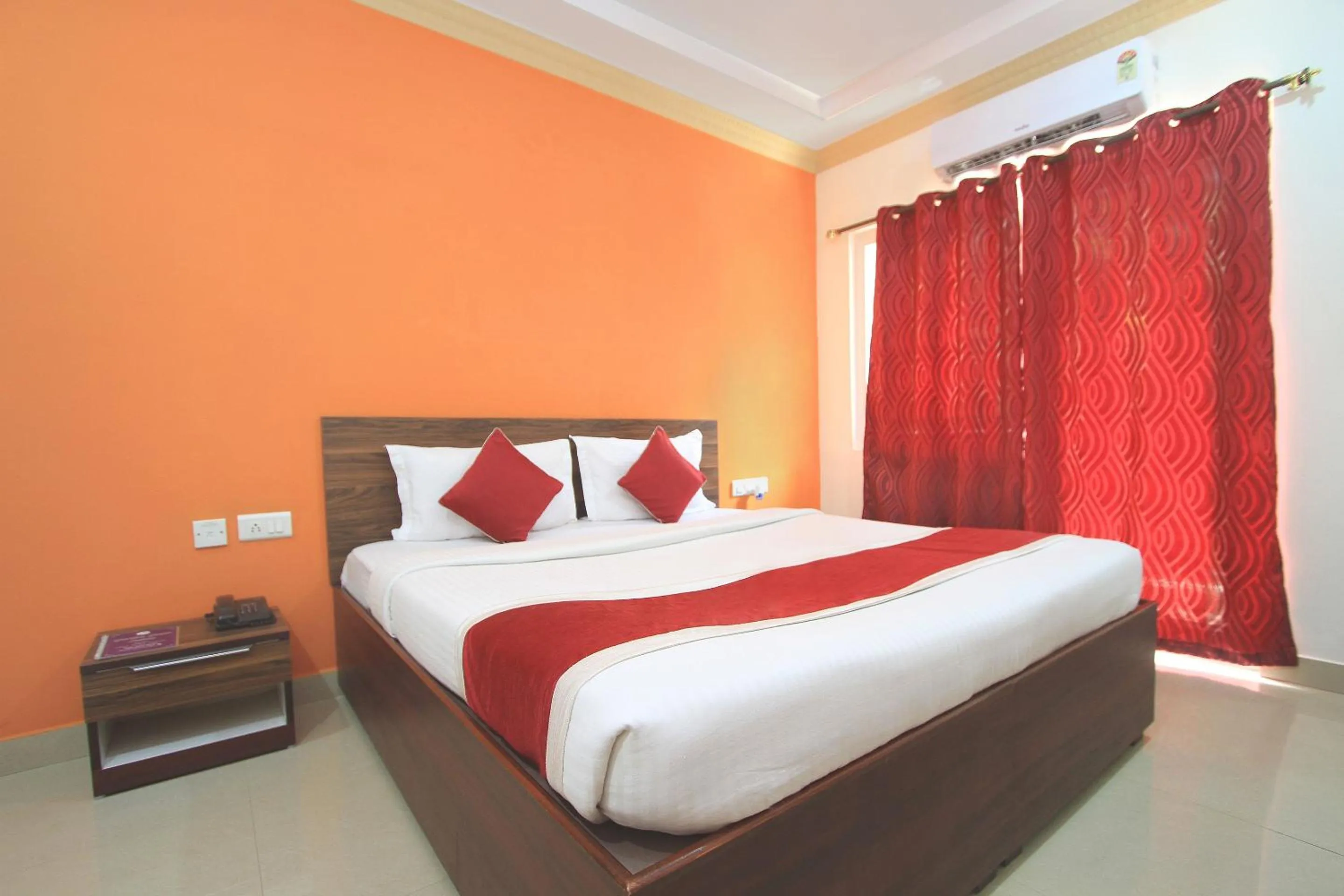 Bedroom in Super Hotel O Garden Green