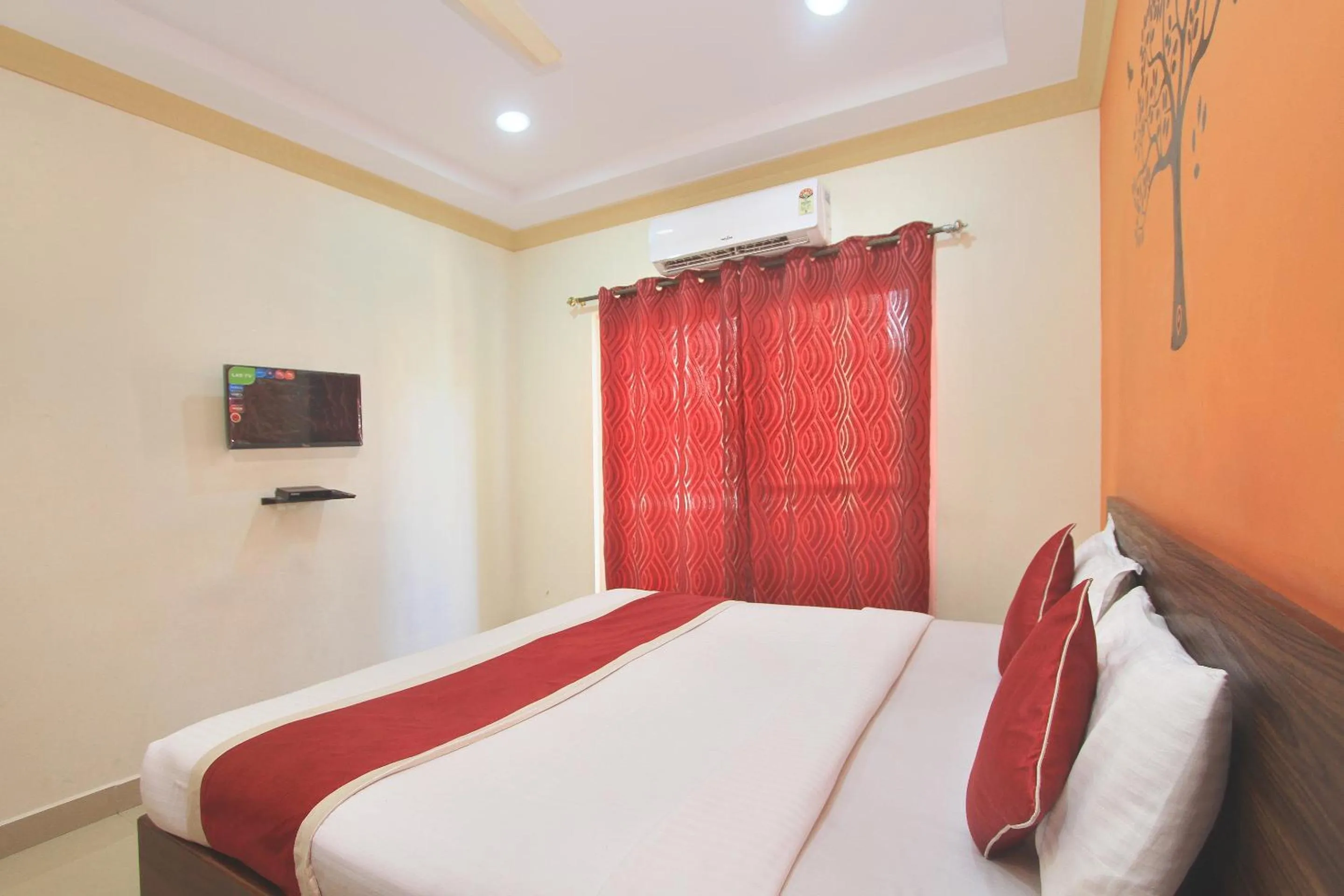 Bedroom in Super Hotel O Garden Green