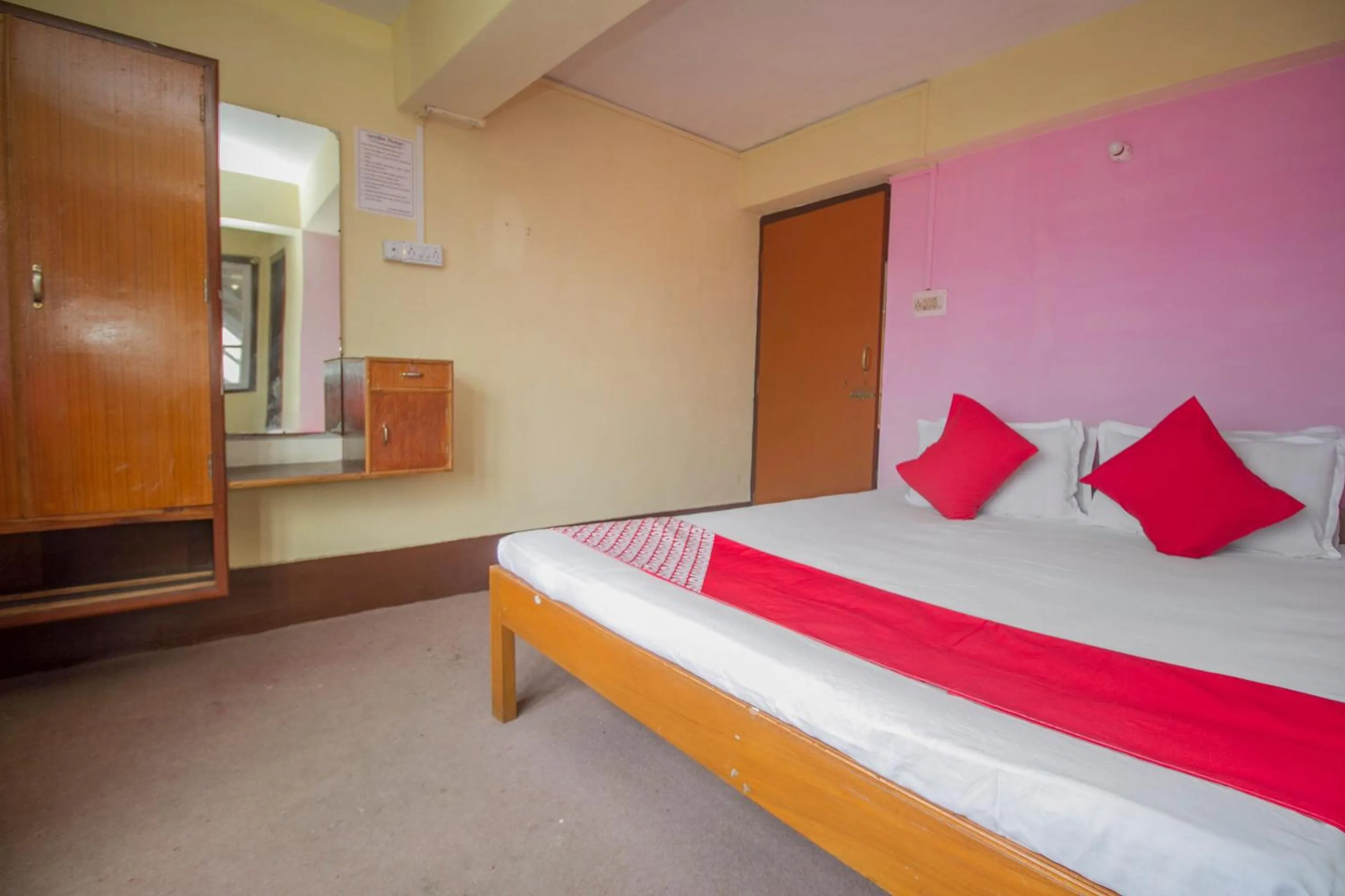 Bedroom in Hotel O Siljong