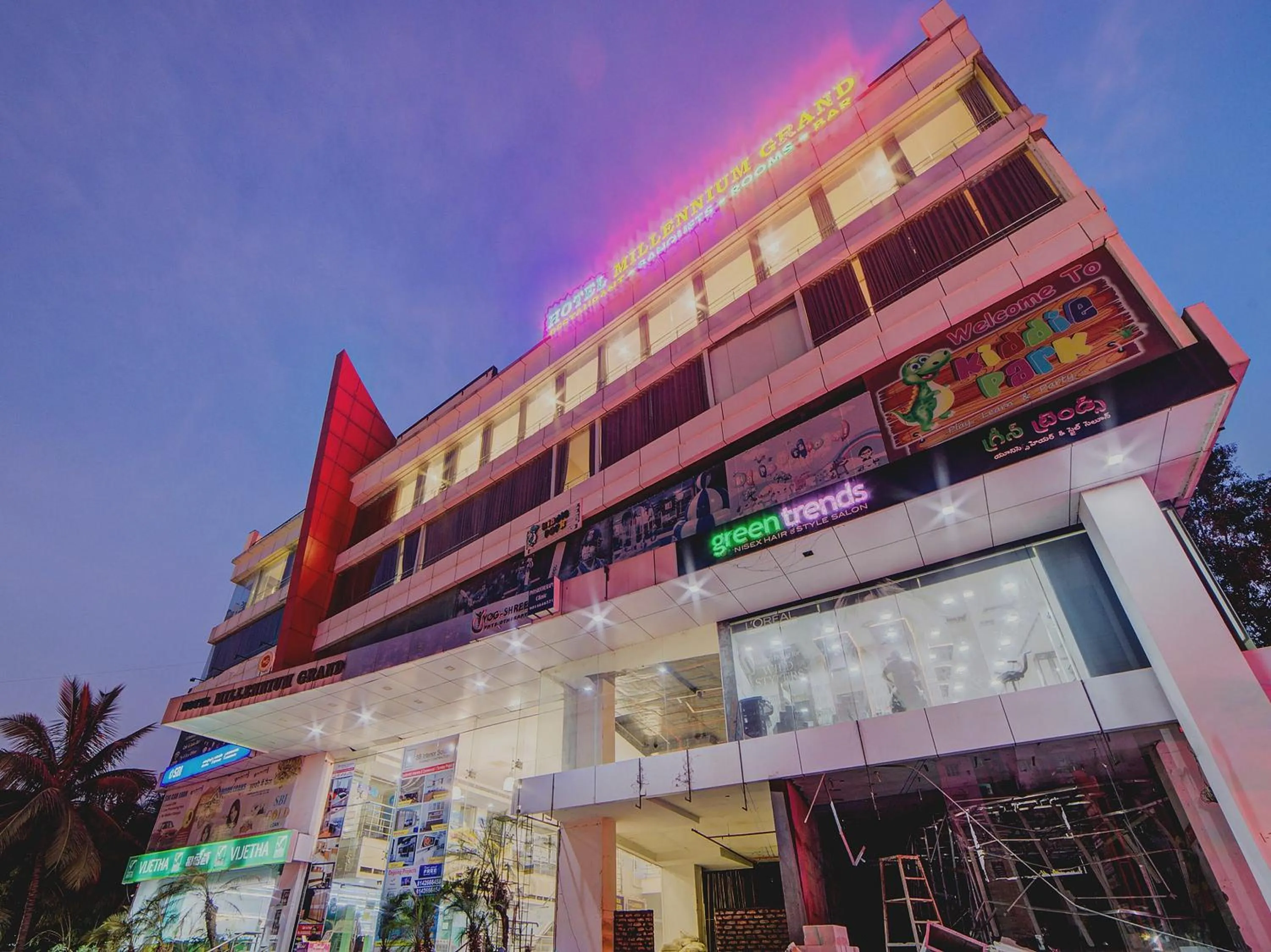 Collection O Millennium Grand