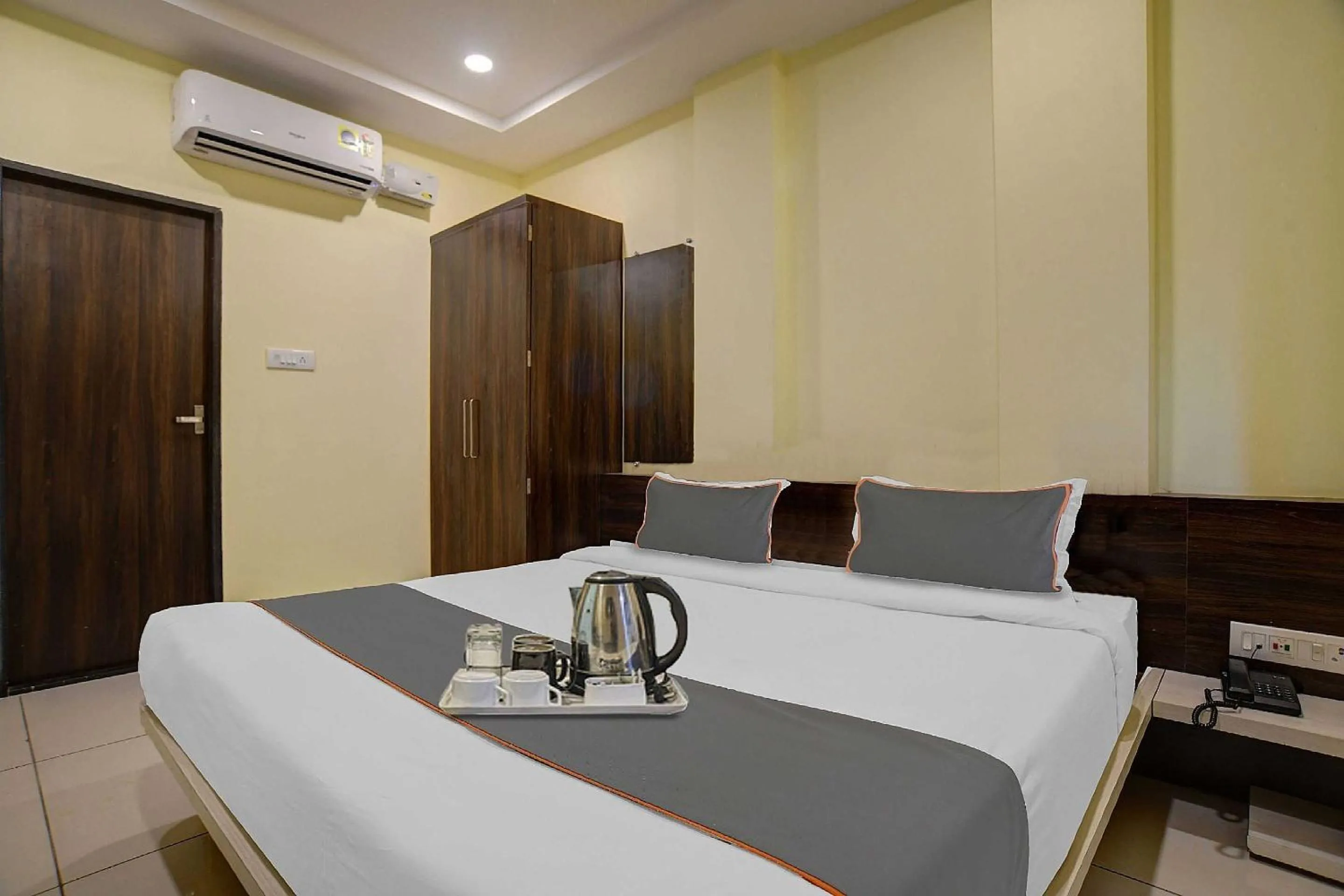 Hotel O by OYO A2 Hotel and Restro