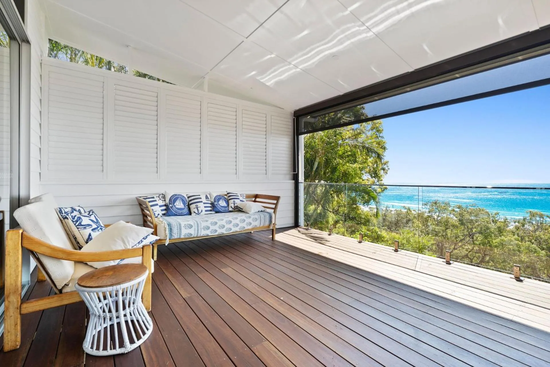 Belle Vue Beach House by Discover Stradbroke