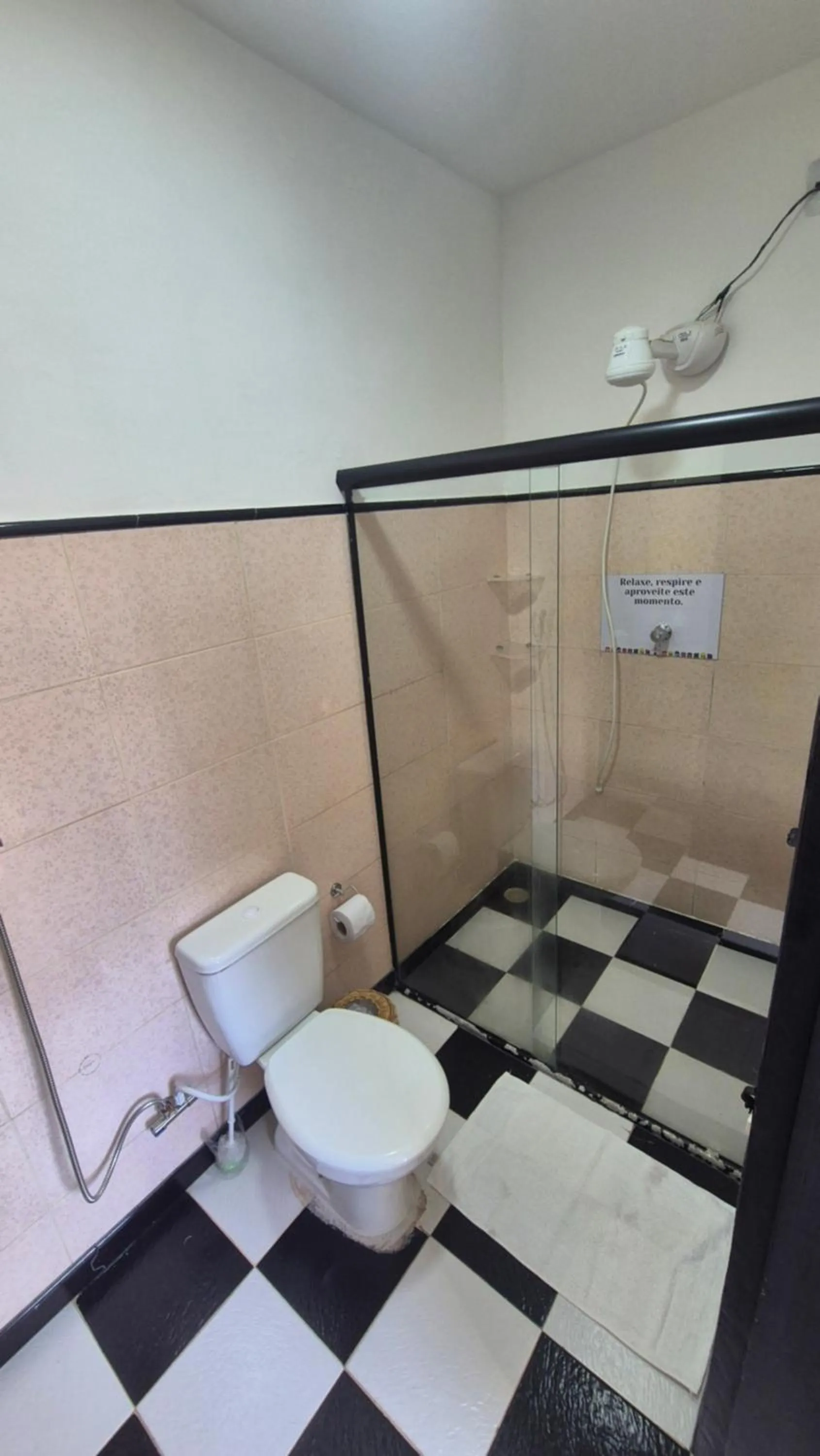 Shower in Magia D'ajuda Hospedagem - Centrinho, próximo à Mucugê
