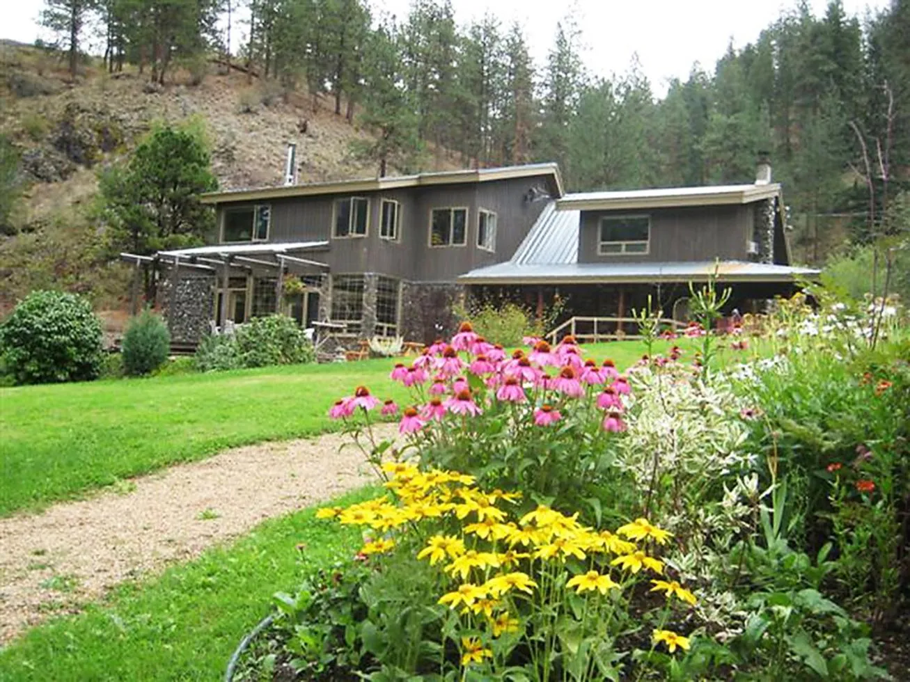 Mountain Springs Nature Retreat