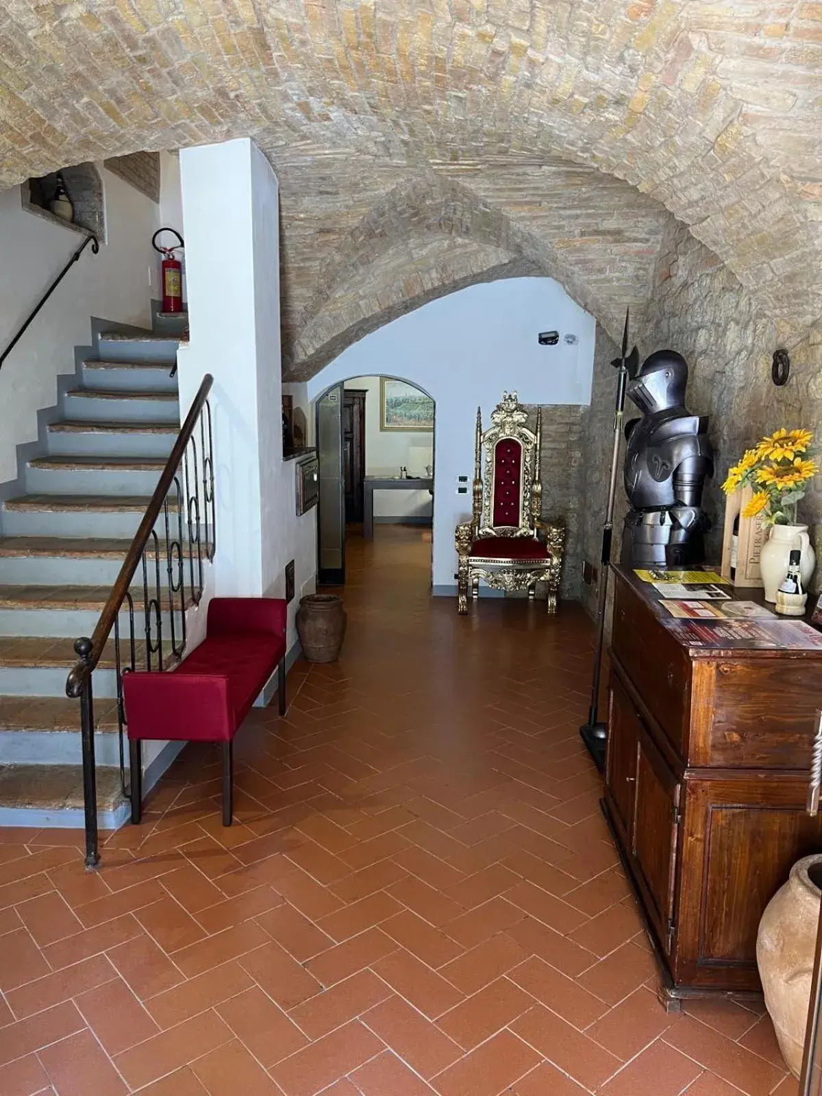 A La Casa Dei Potenti A La Casa Dei Potenti