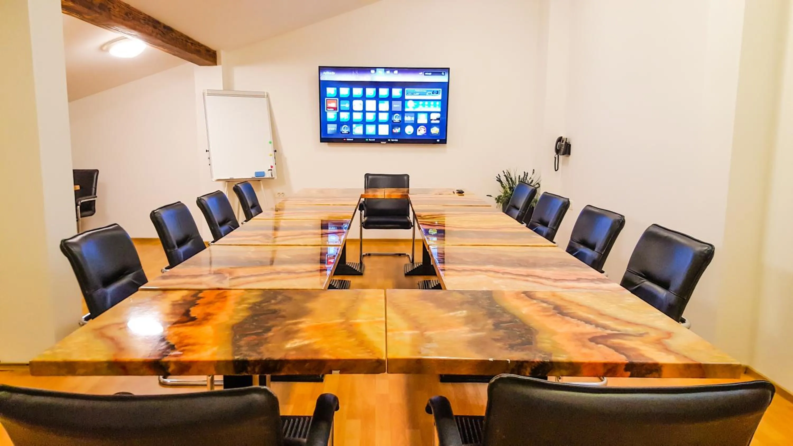 Meeting/conference room in Hotel Lavender - Oleander Resort