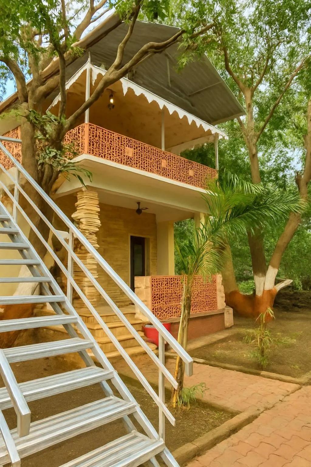 The Wilds Villa Gir Jungle Stay with Swimming Pool