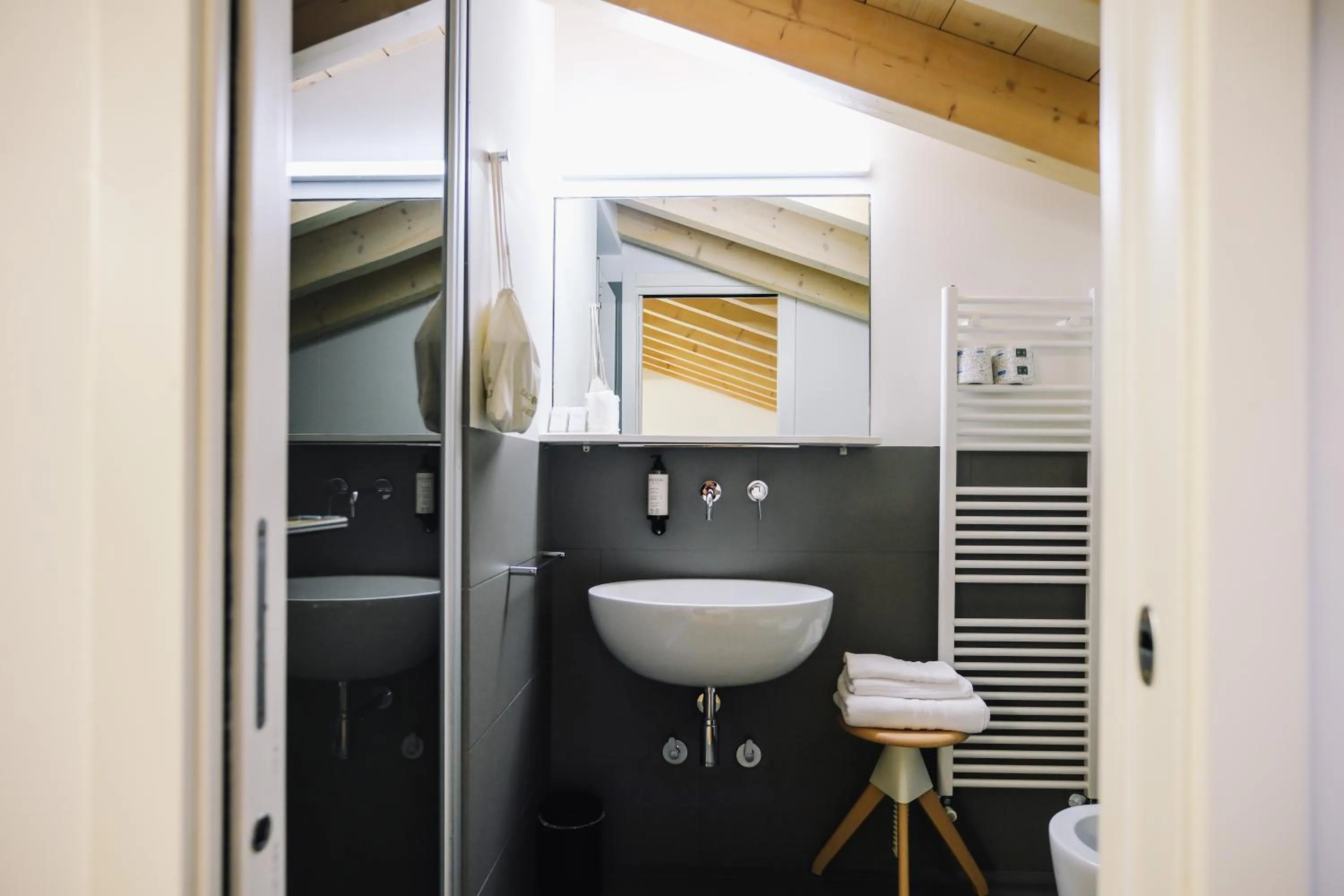 Bathroom in La Ripa Boutique Hotel