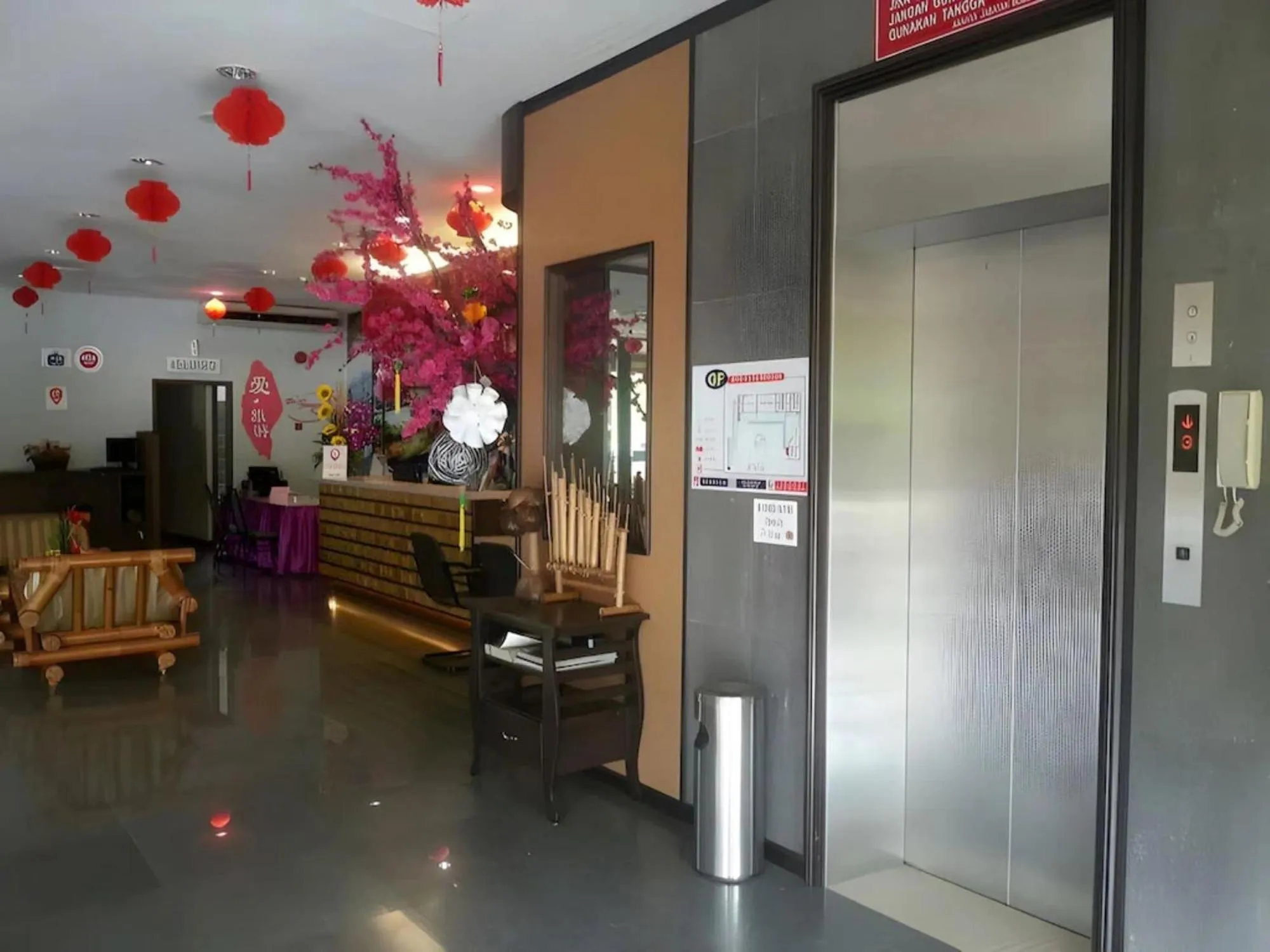Lobby or reception in Hotel Sayang