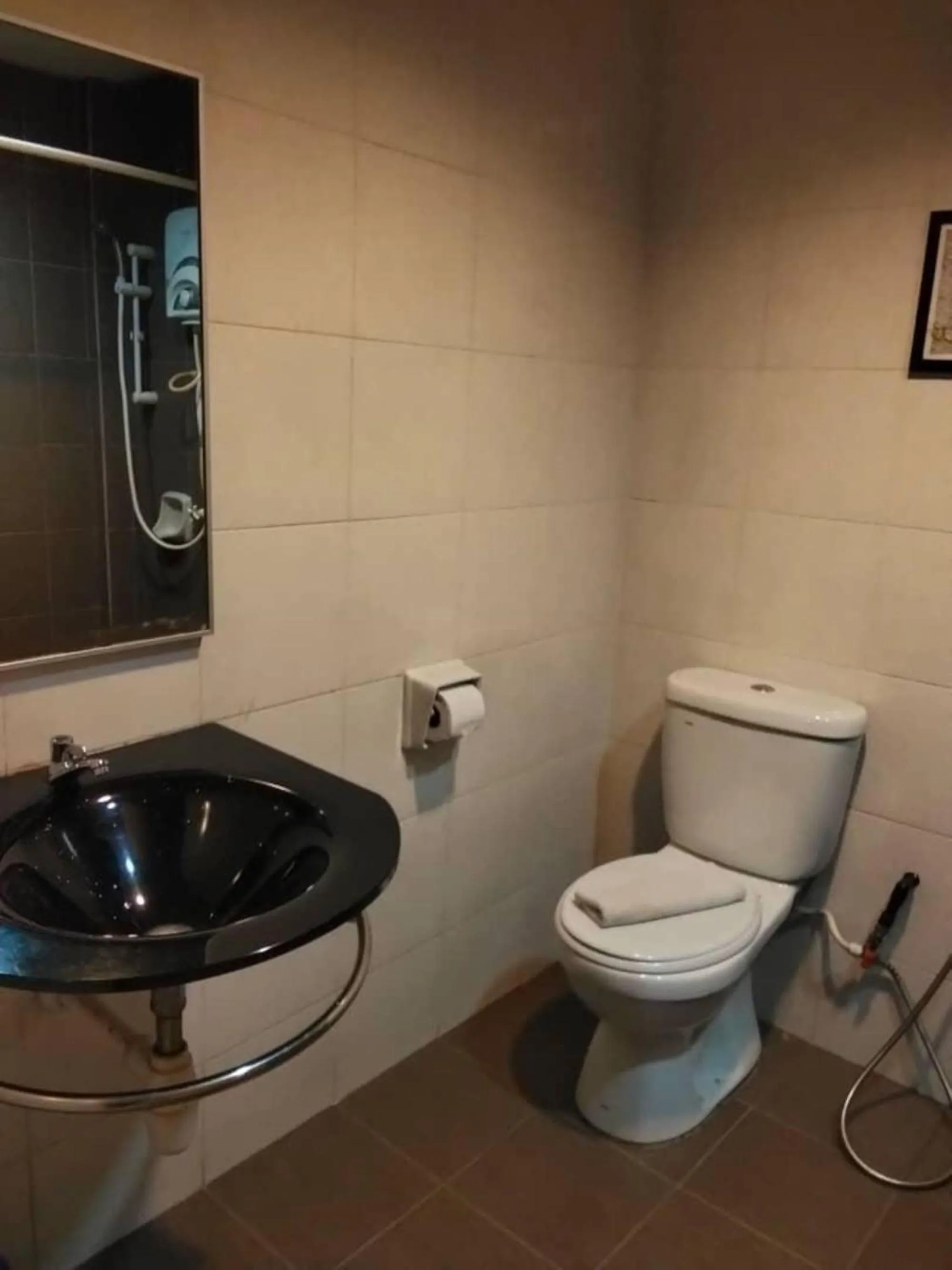 Toilet in Hotel Sayang