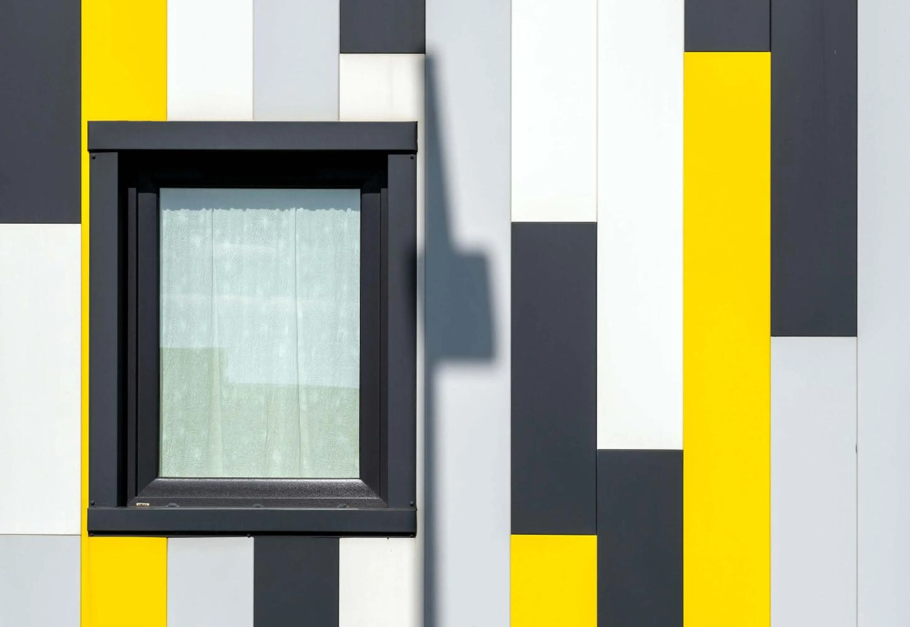 Property building in B&B HOTEL Niort Marais Poitevin Est