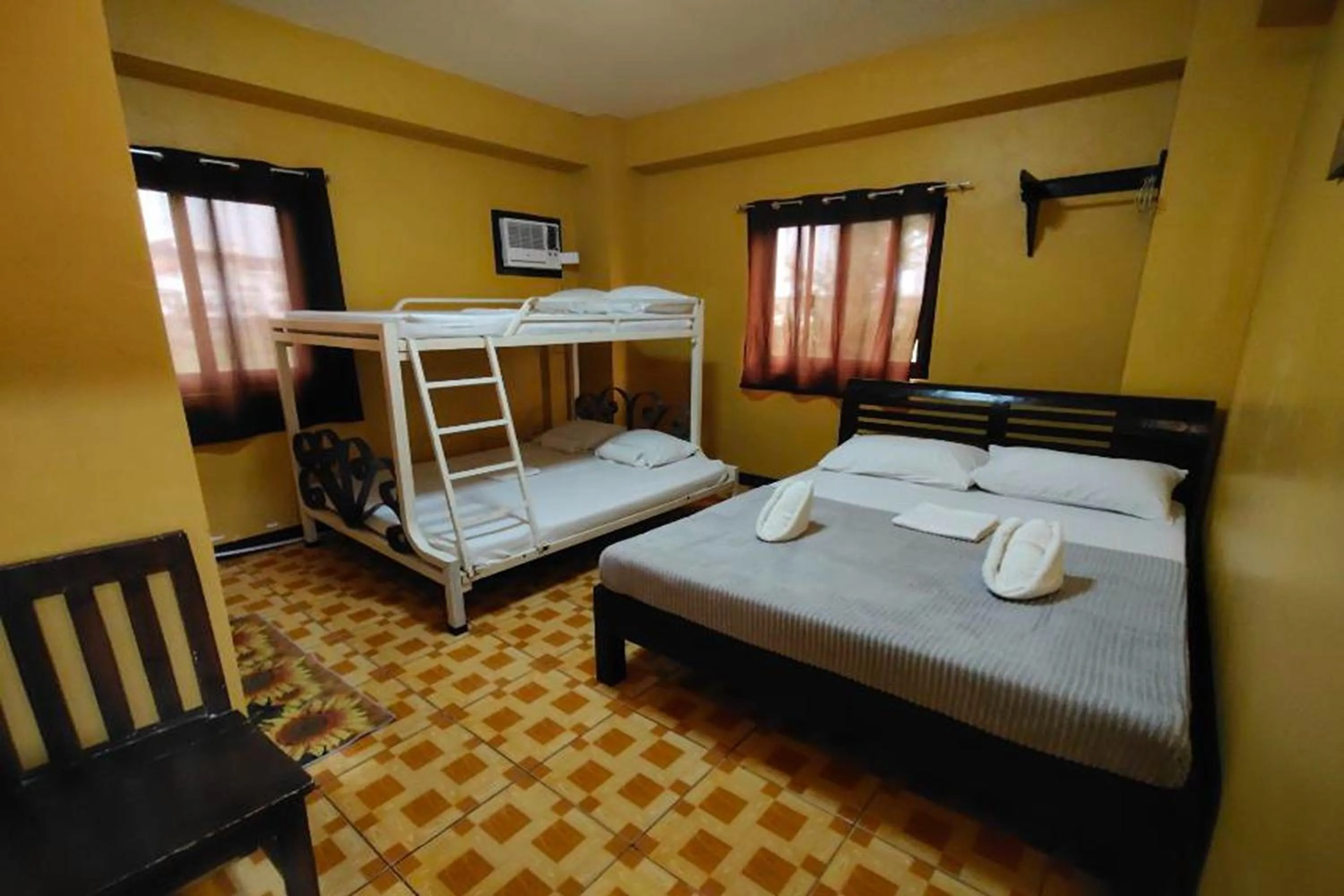 Sea Urchin Hotel near Hundred Islands