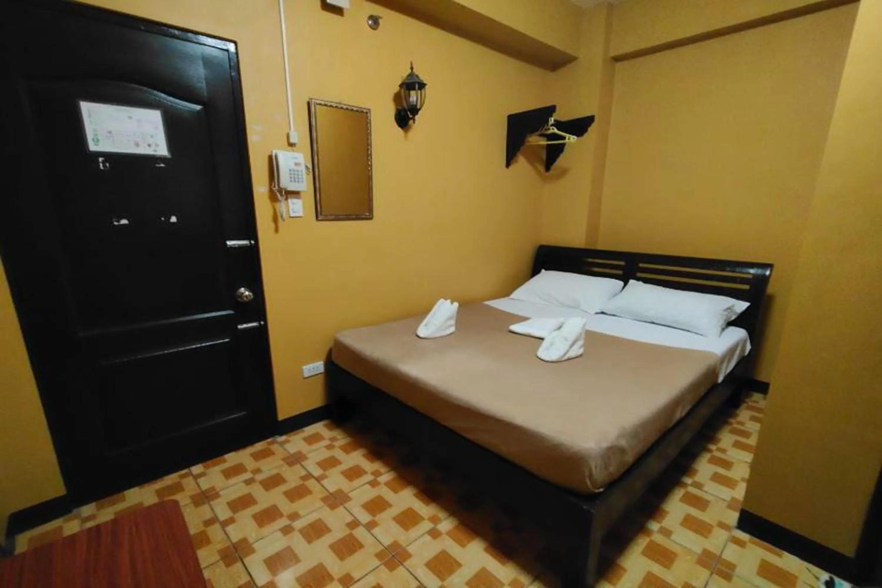 Standard Quadruple Room in Sea Urchin Hotel near Hundred Islands
