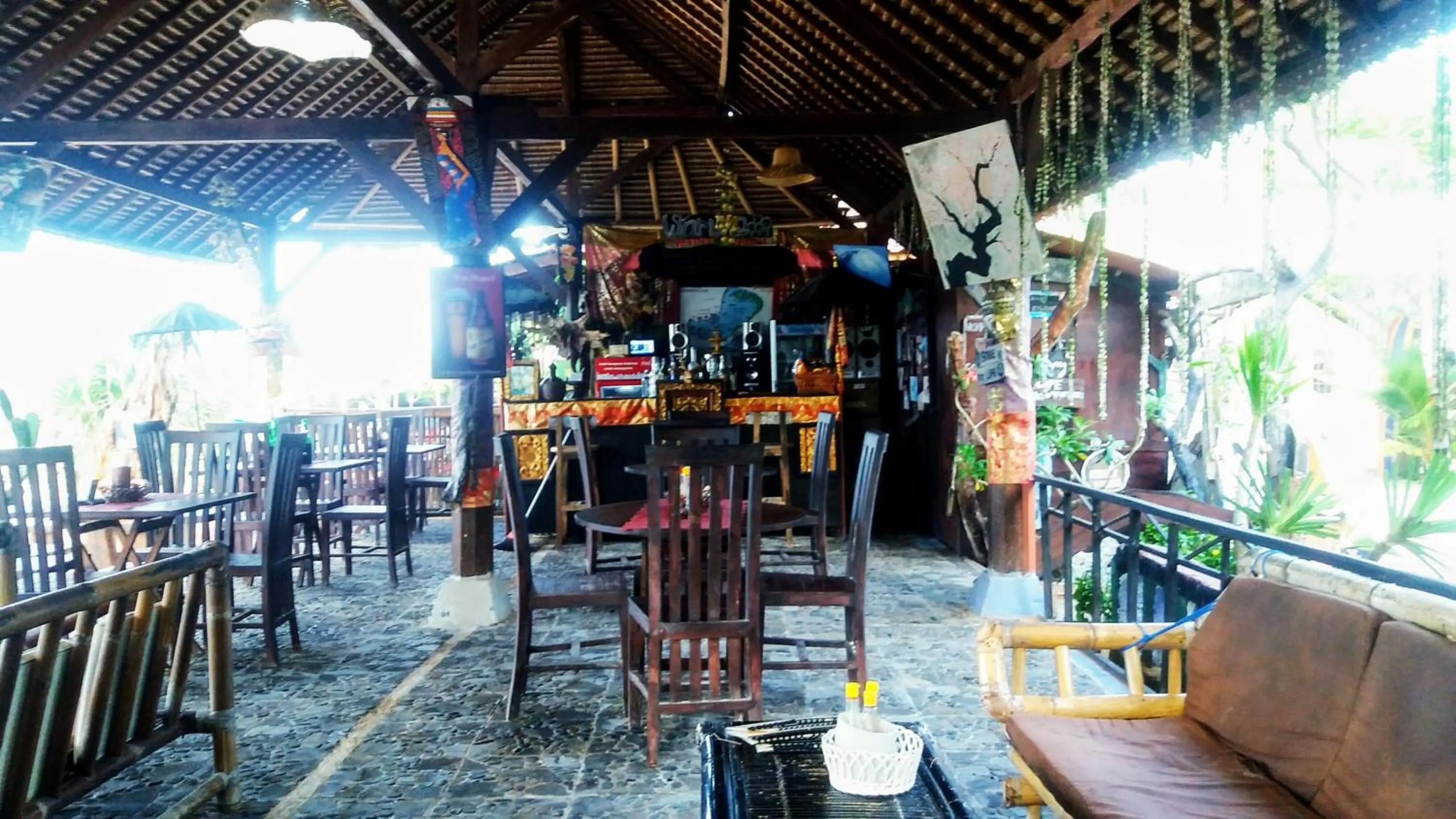 Restaurant/places to eat in Bunutbali Villas88