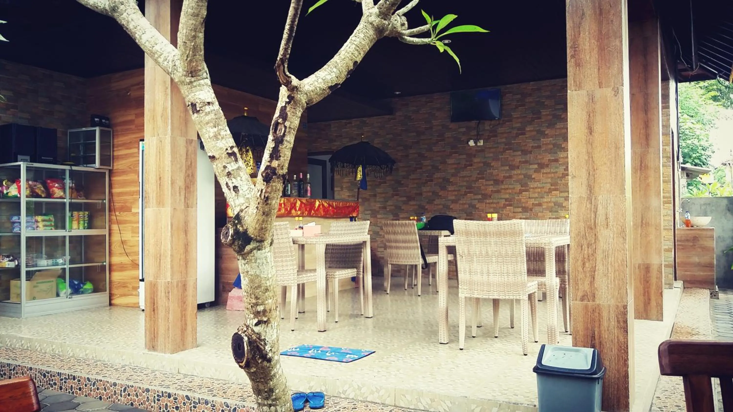 Restaurant/places to eat in Bunutbali Villas88