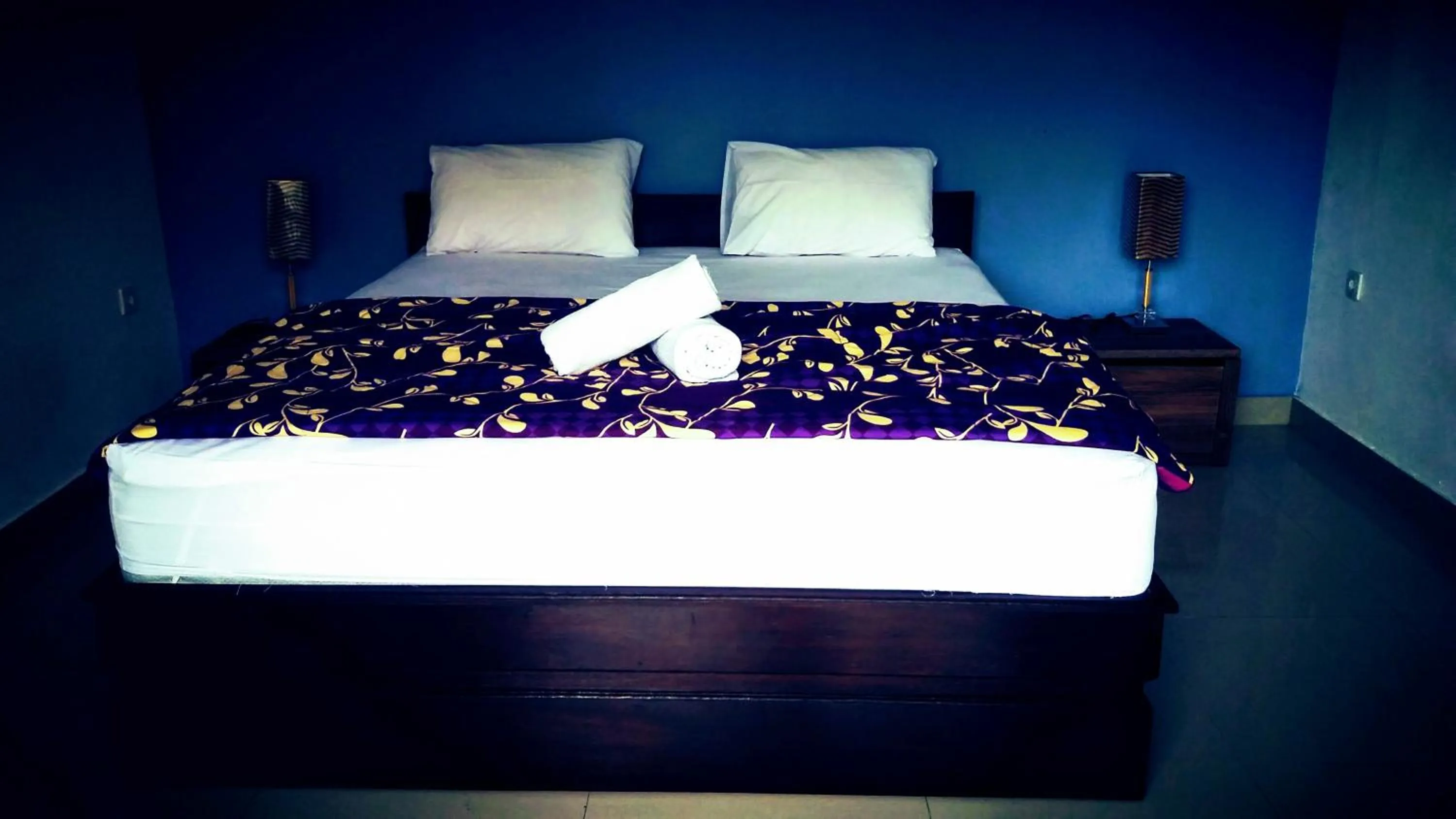Bed in Bunutbali Villas88