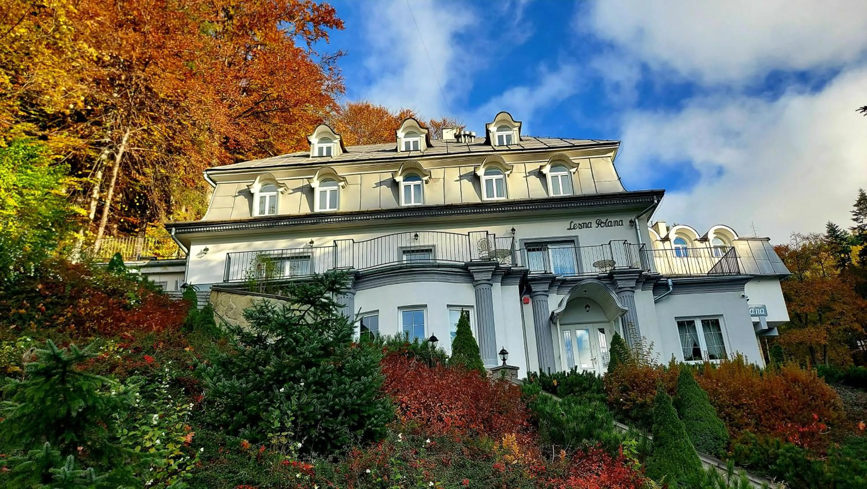 Property building in Leśna Polana- blisko centrum, Mini Spa, cicha, spokojna okolica, parking gratis