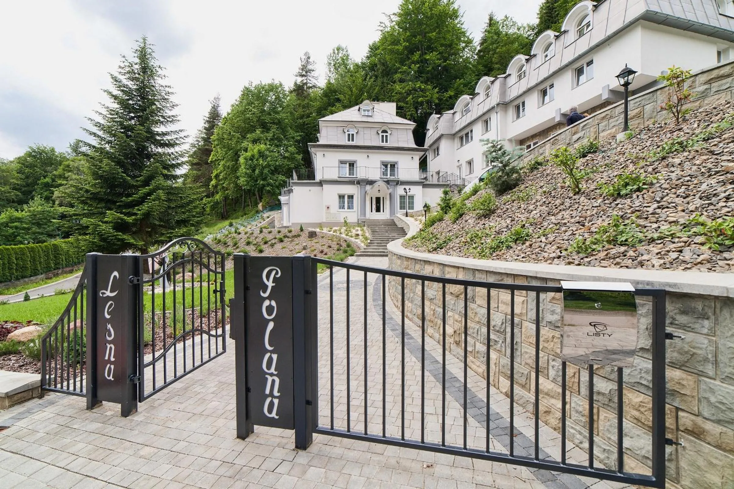 Facade/entrance in Leśna Polana- blisko centrum, Mini Spa, cicha, spokojna okolica, parking gratis