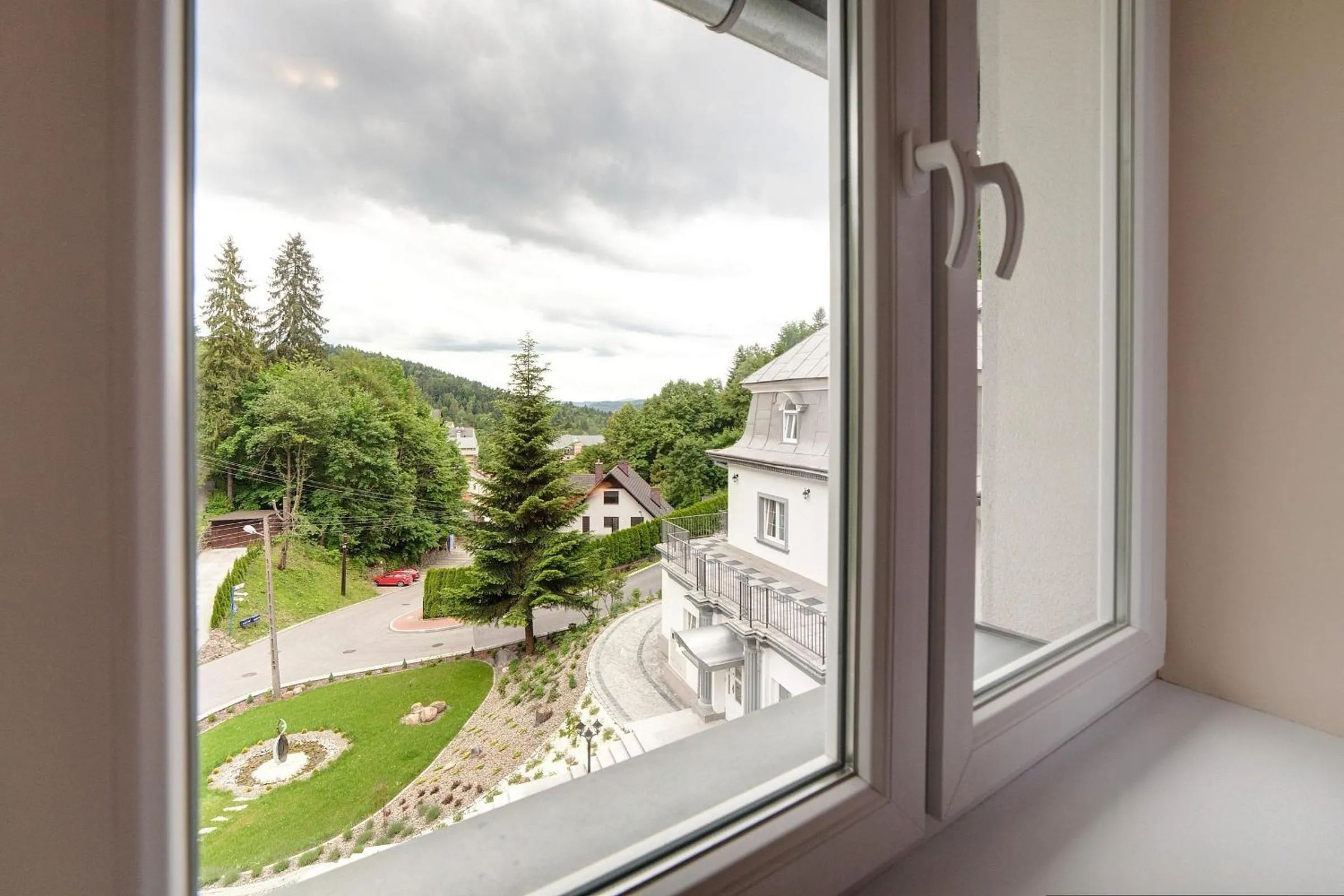 Mountain view in Leśna Polana- blisko centrum, Mini Spa, cicha, spokojna okolica, parking gratis