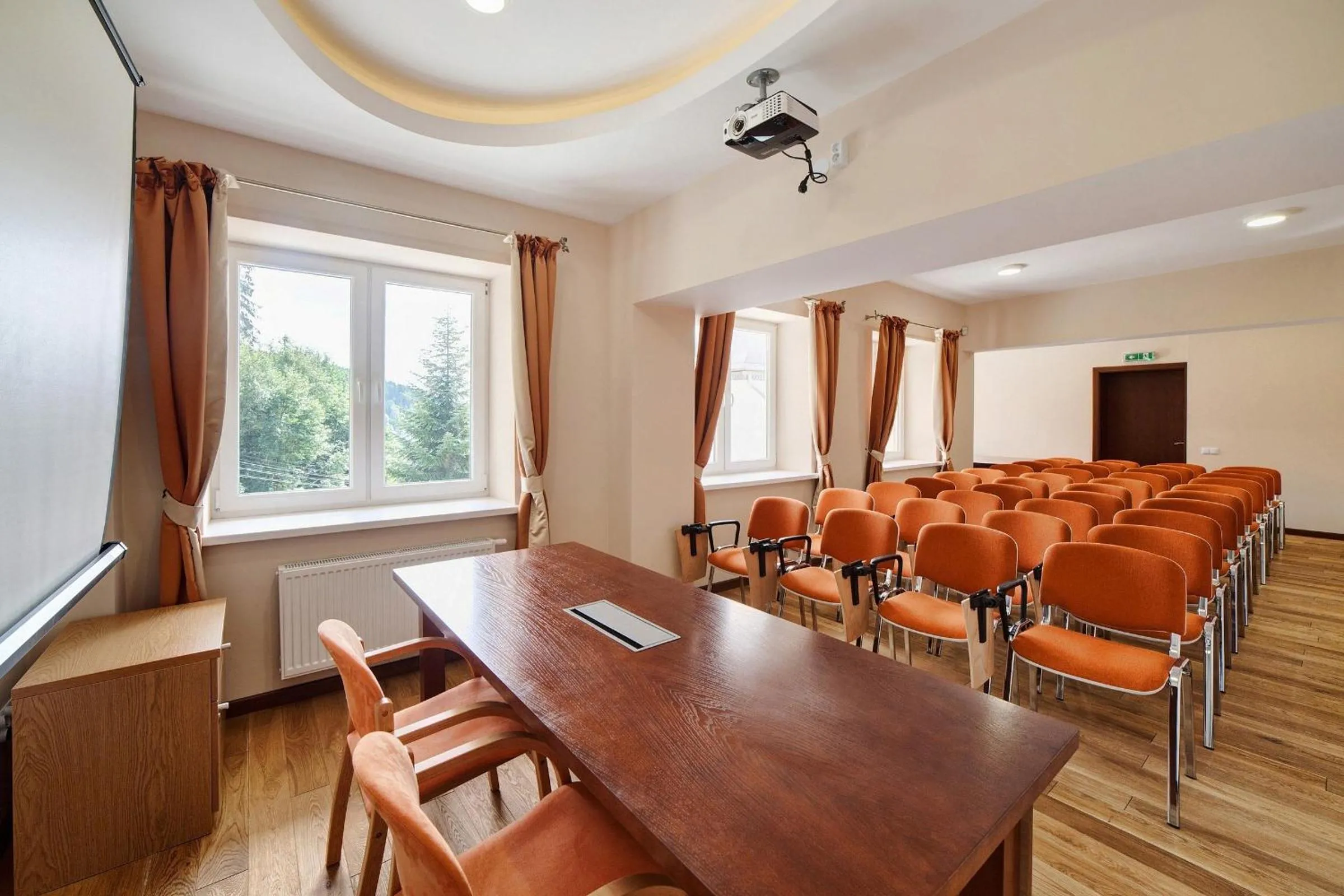Meeting/conference room in Leśna Polana- blisko centrum, Mini Spa, cicha, spokojna okolica, parking gratis