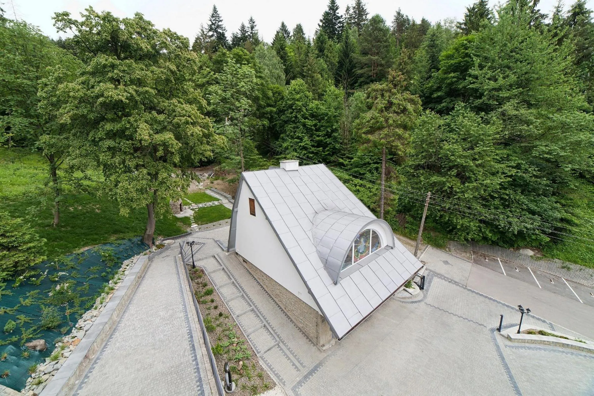Place of worship in Leśna Polana- blisko centrum, Mini Spa, cicha, spokojna okolica, parking gratis