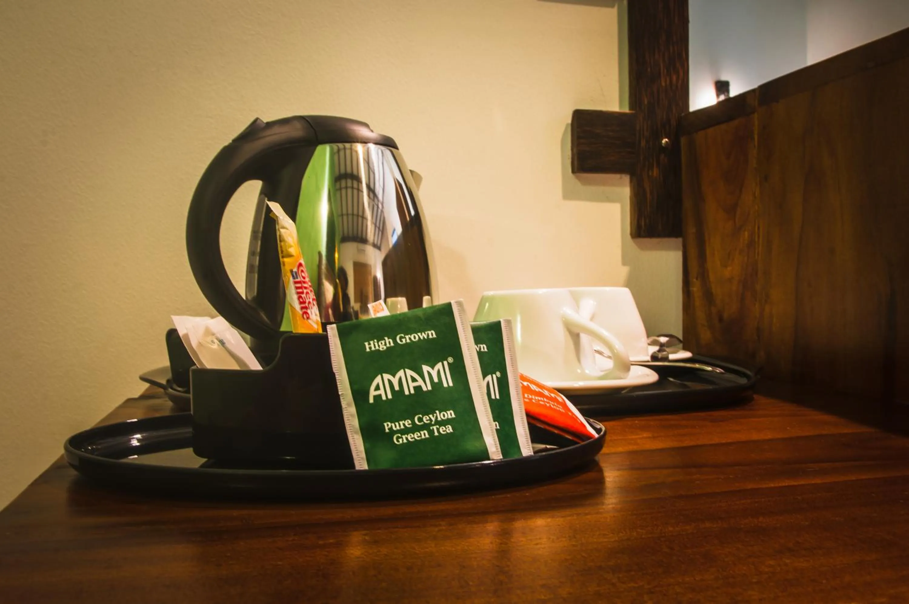 Coffee/tea facilities in Garcinia Leaf