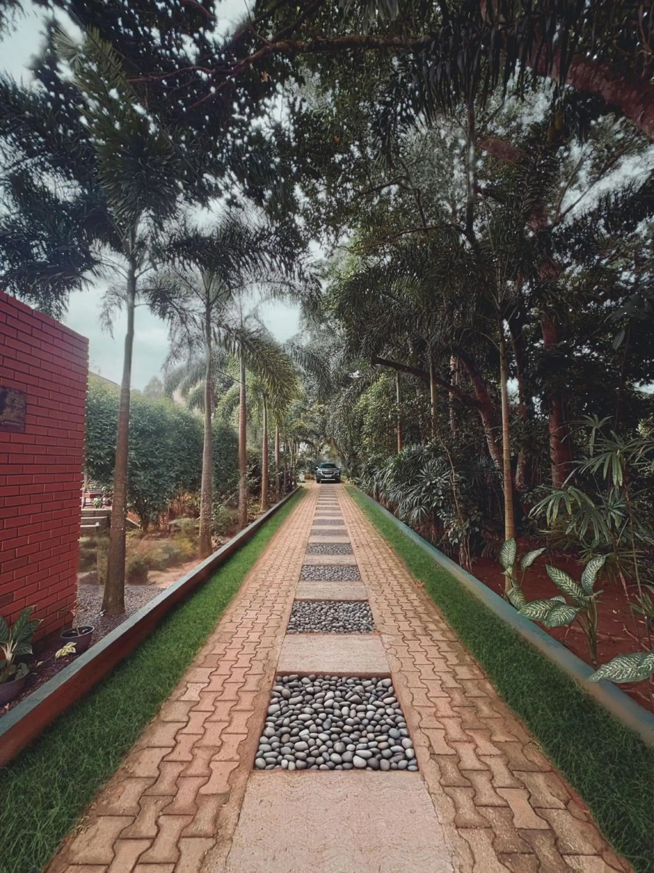 Facade/entrance in Garcinia Leaf Facade/entrance in Garcinia Leaf