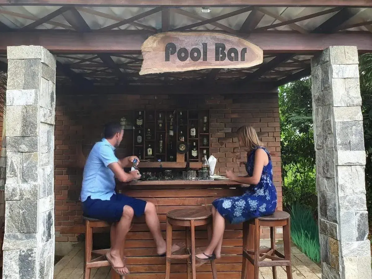 Food and drinks in Garcinia Leaf Food and drinks in Garcinia Leaf