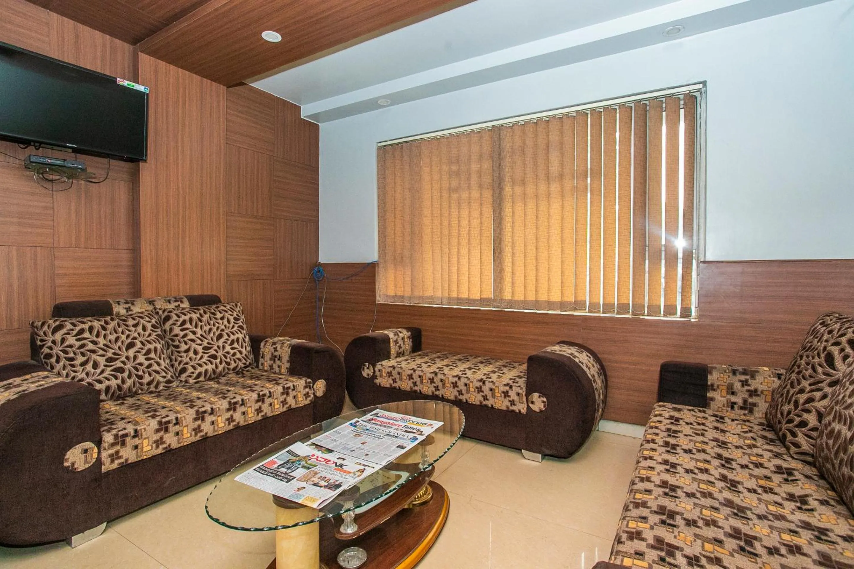Seating area in Hotel O White Fort Near Lalbagh Botanical Garden