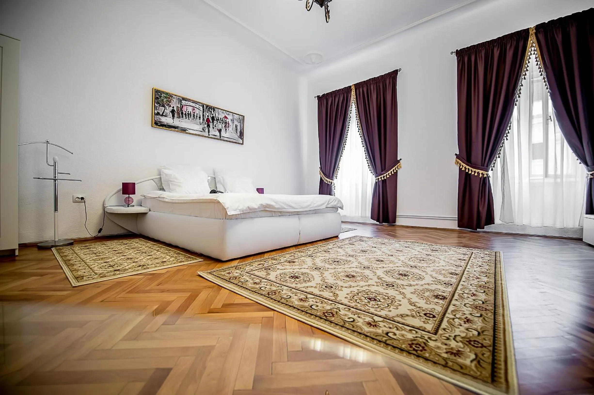 Apartament Piata Mica