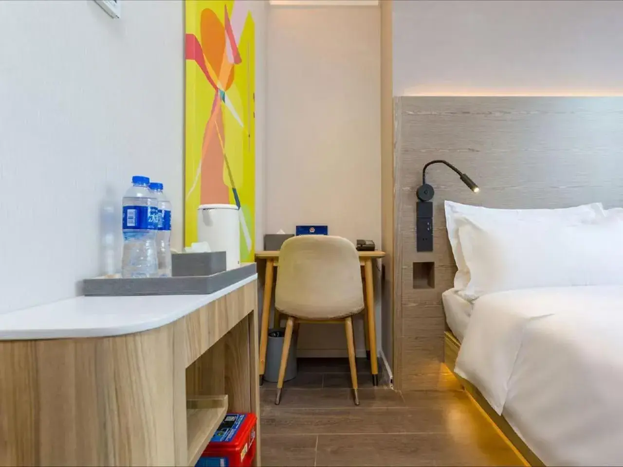 Bed in Hanting Hotel Beijing Wudaokou Tsinghua Park Bed in Hanting Hotel Beijing Wudaokou Tsinghua Park