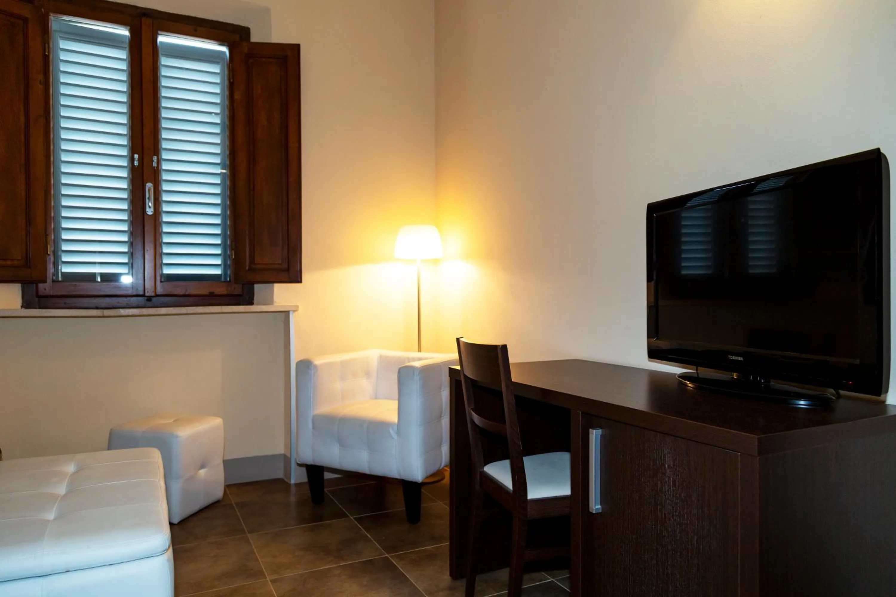 TV and multimedia in Villa Montarioso