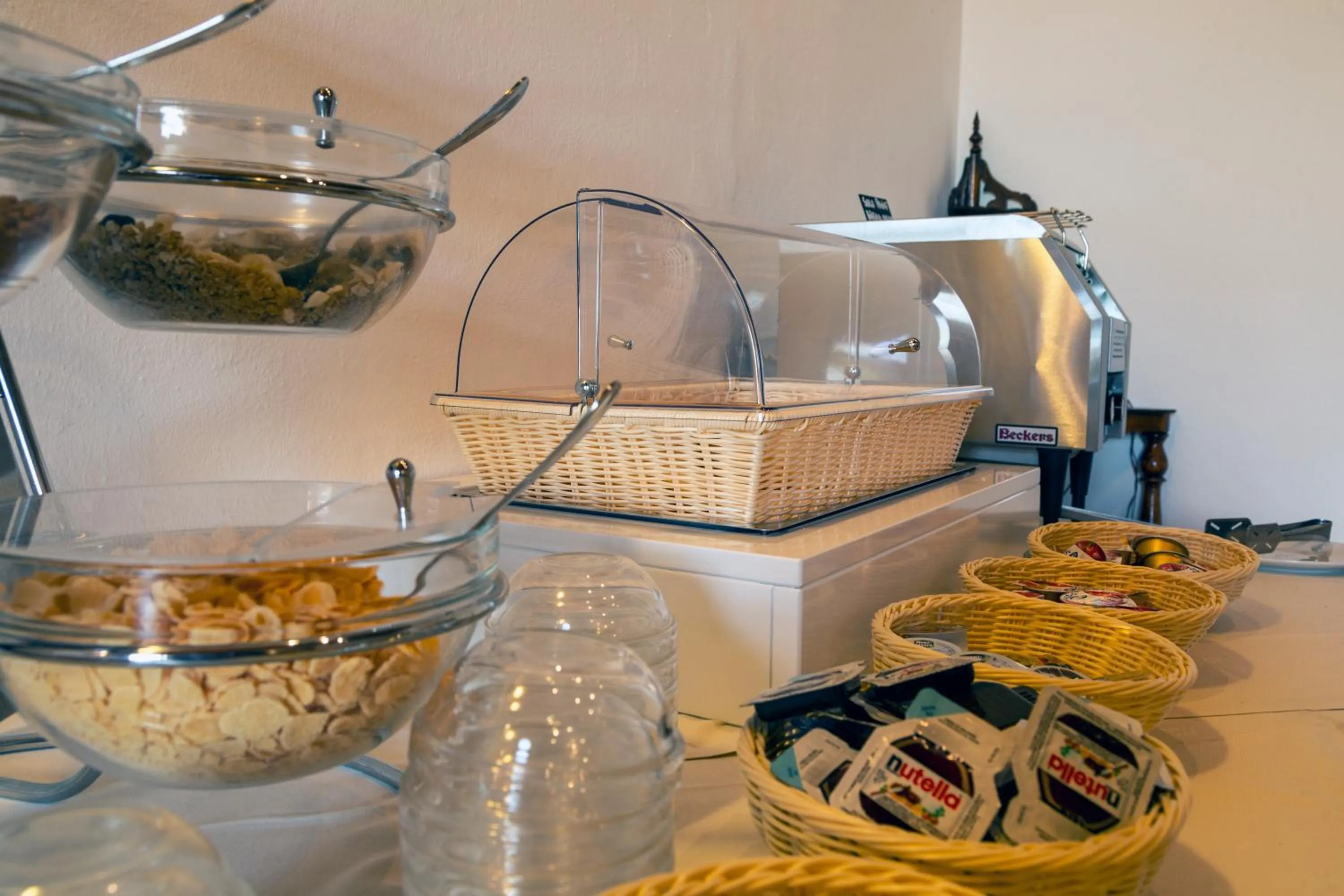 Breakfast in Villa Montarioso