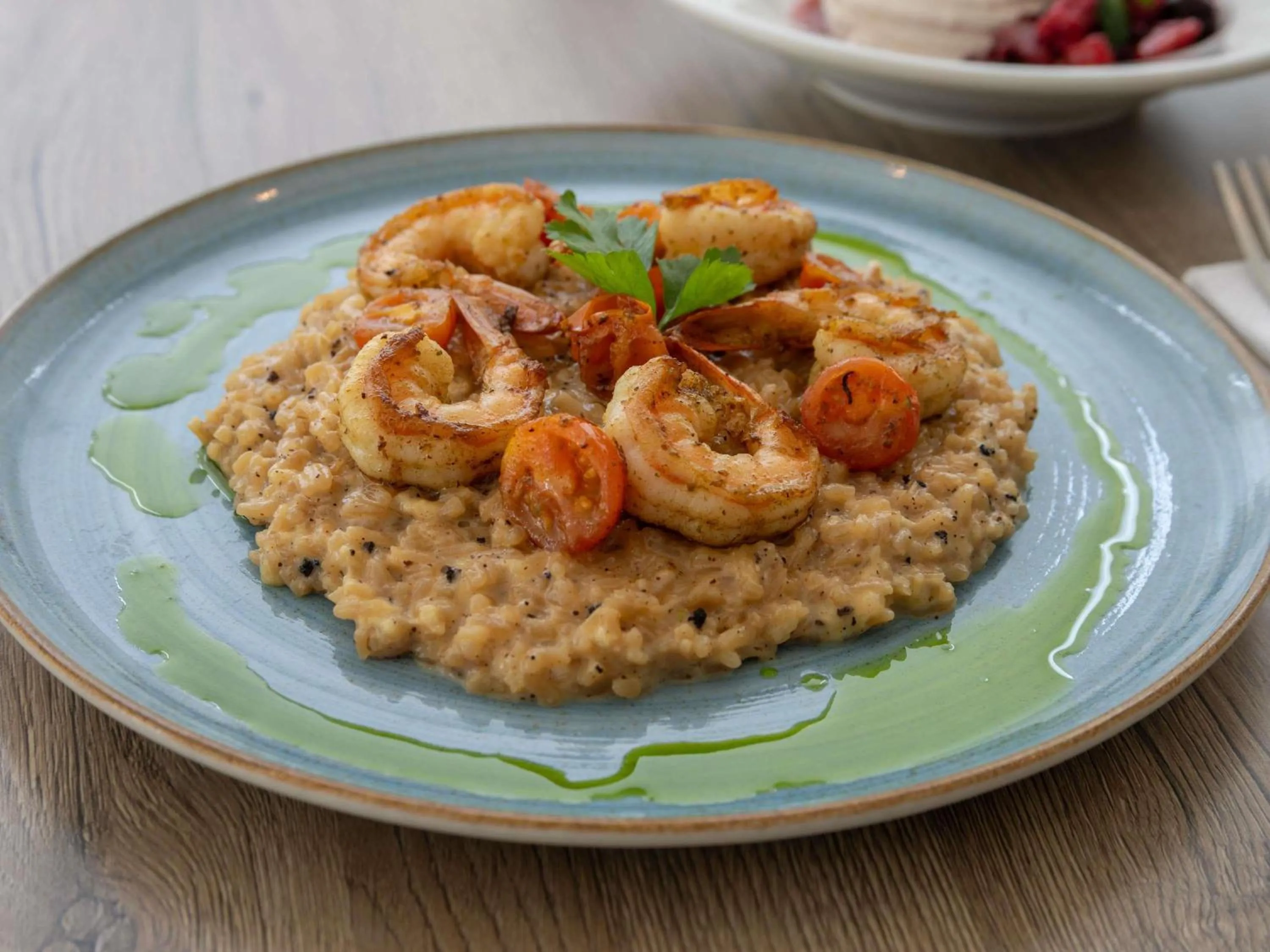 Restaurant/places to eat in Mercure Santa Marta Emile