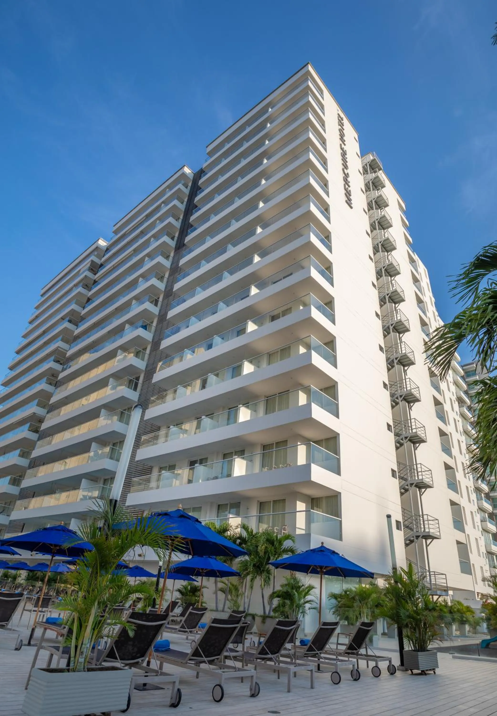 Property building in Mercure Santa Marta Emile