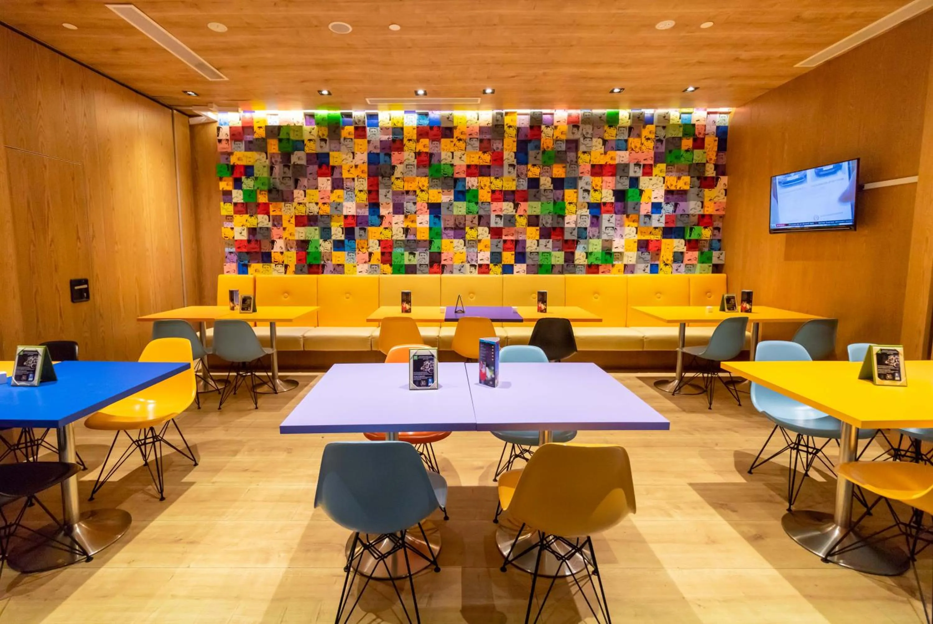 Restaurant/places to eat in Ibis Styles Singapore On Macpherson