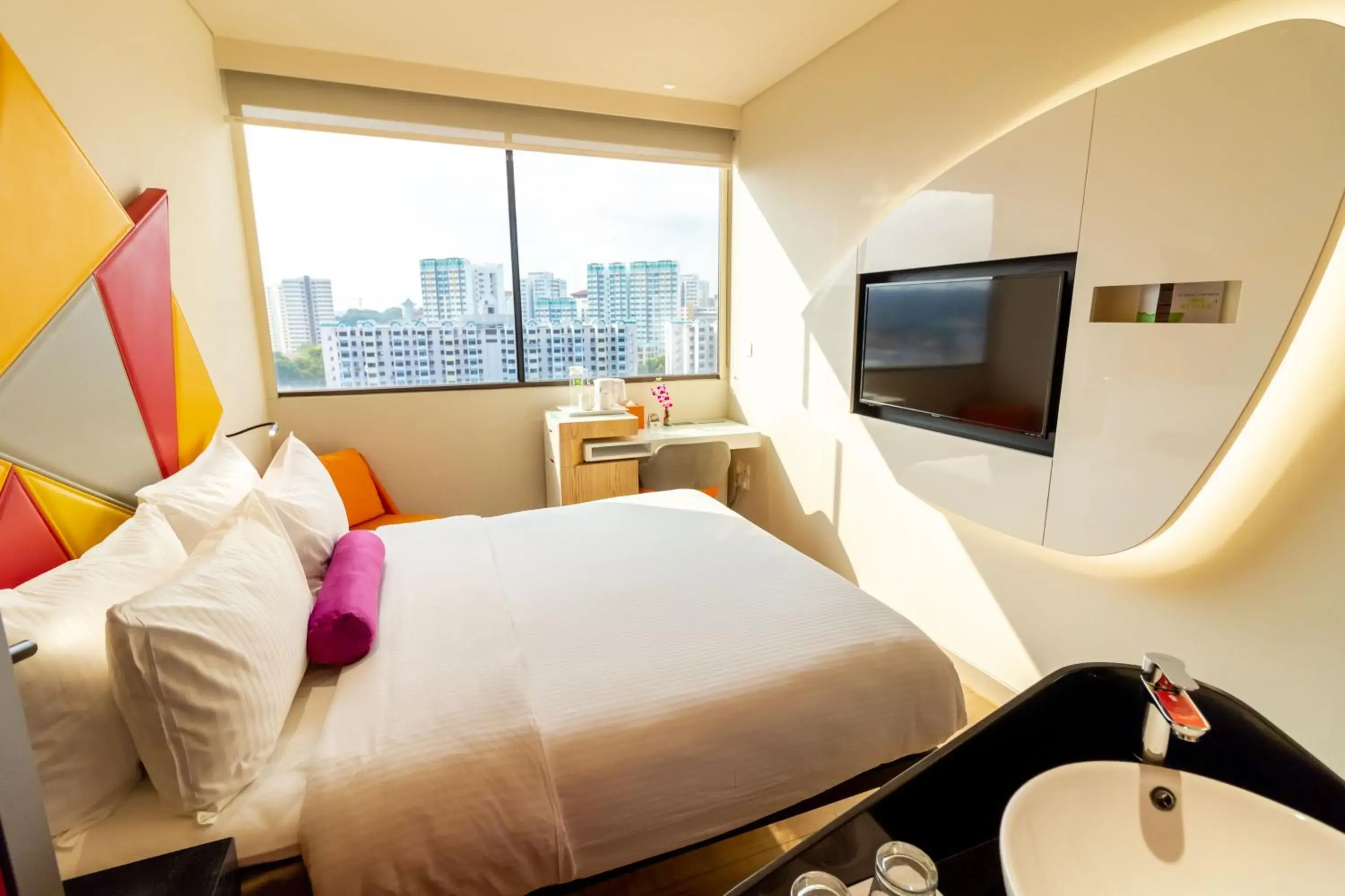 View (from property/room), Bed in Ibis Styles Singapore On Macpherson View (from property/room), Bed in Ibis Styles Singapore On Macpherson